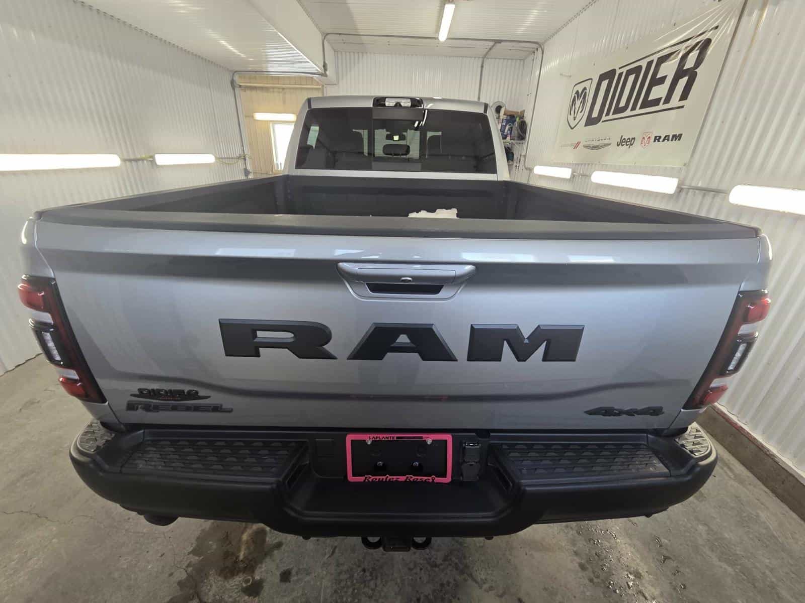 Image 4 RAM 2500 Powerwagon Rebel 2024