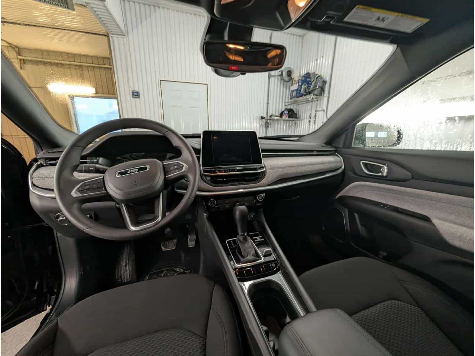 Image 14 Jeep Compass Sport 2026