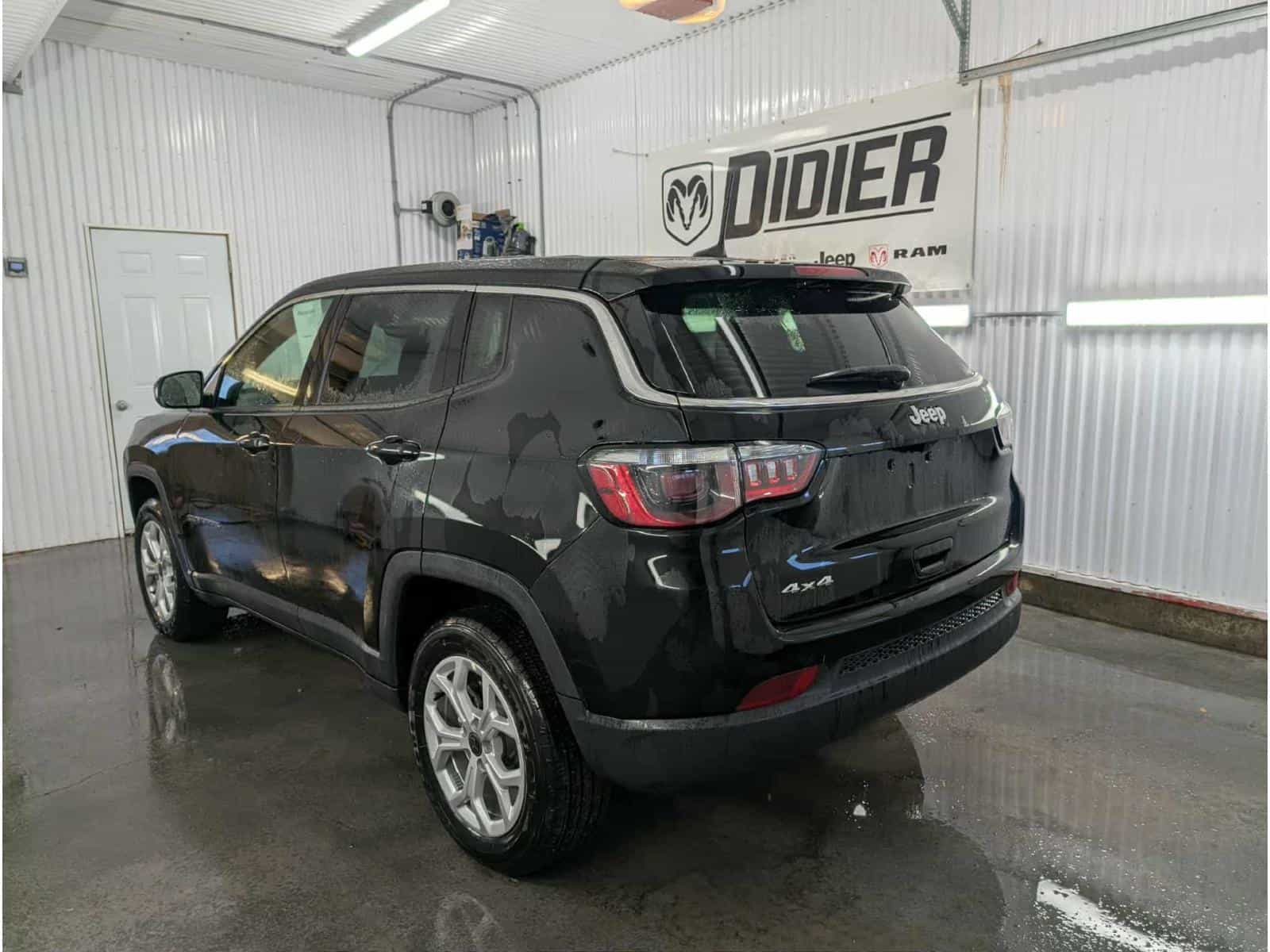 Image 5 Jeep Compass Sport 2026