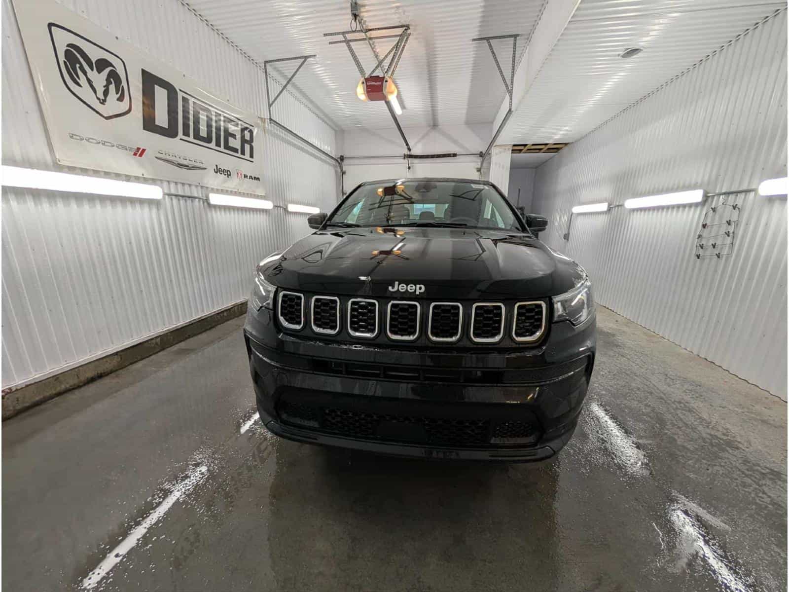 Image 4 Jeep Compass Sport 2026
