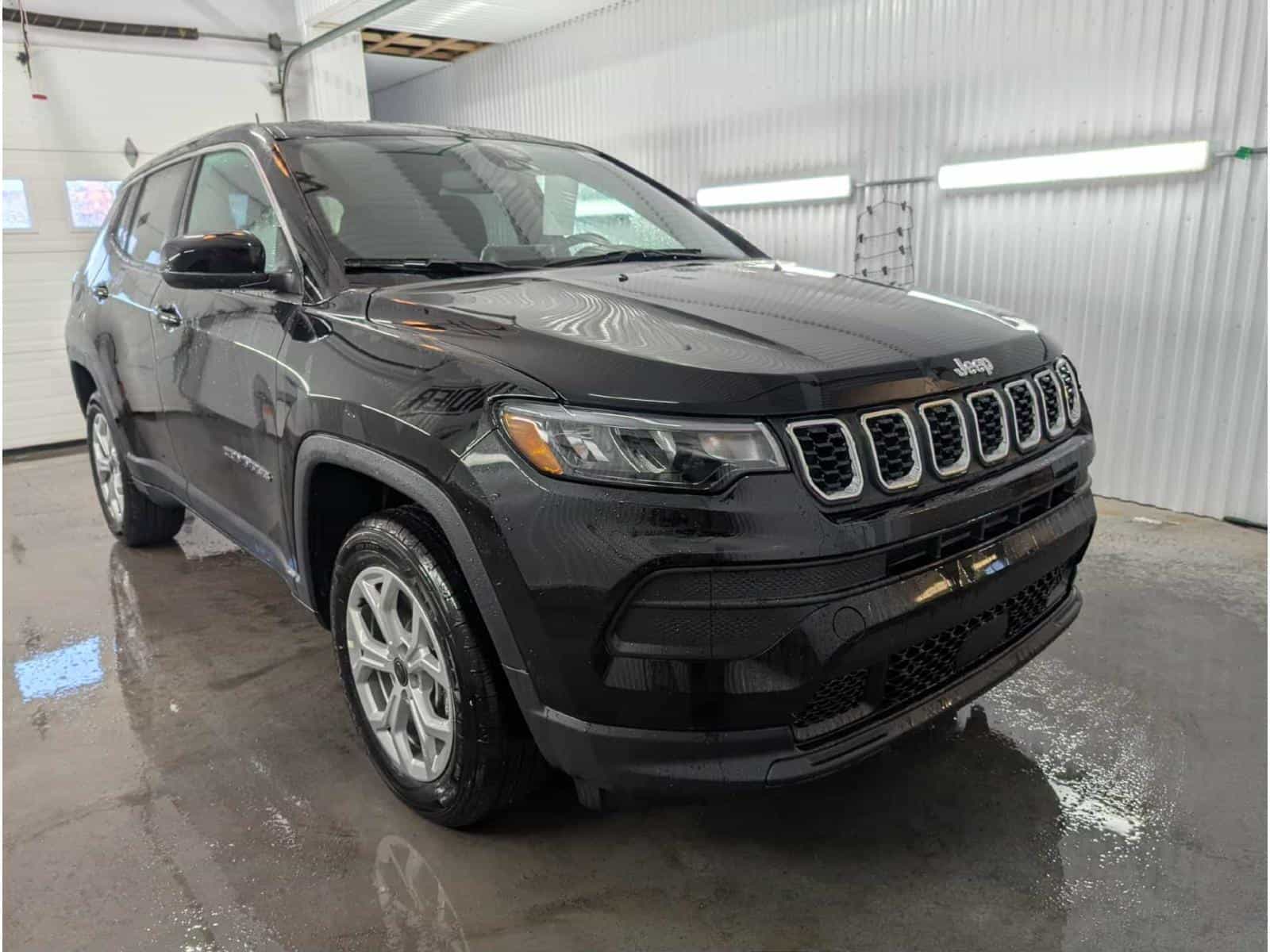 Image 3 Jeep Compass Sport 2026