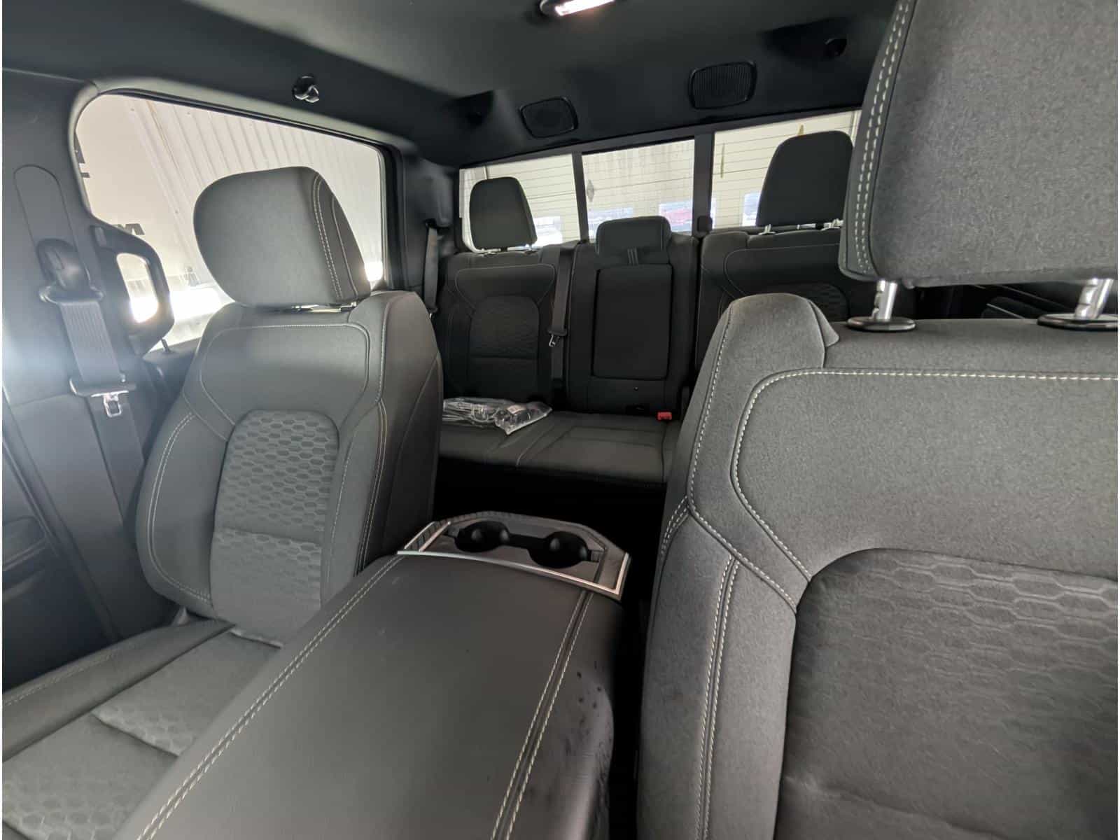 Image 4 RAM 1500 Big Horn 2025