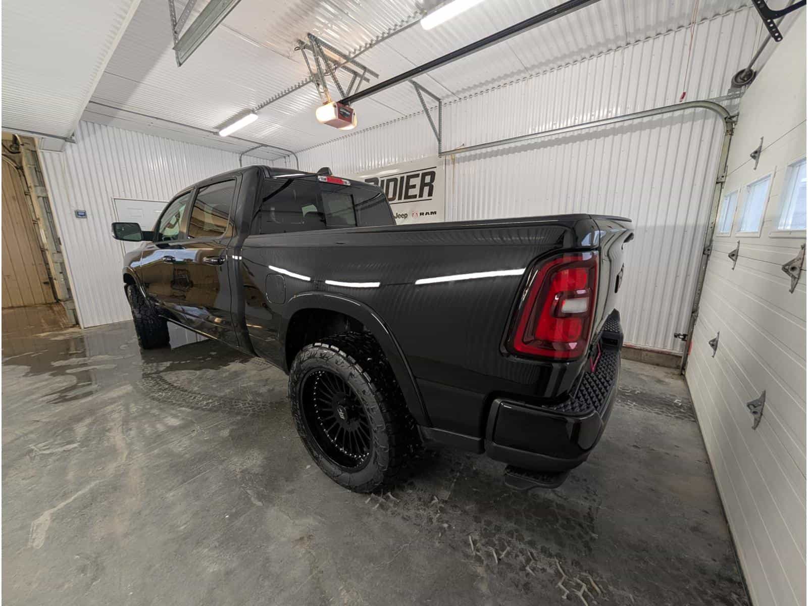 Image 6 RAM 1500 Big Horn 2025