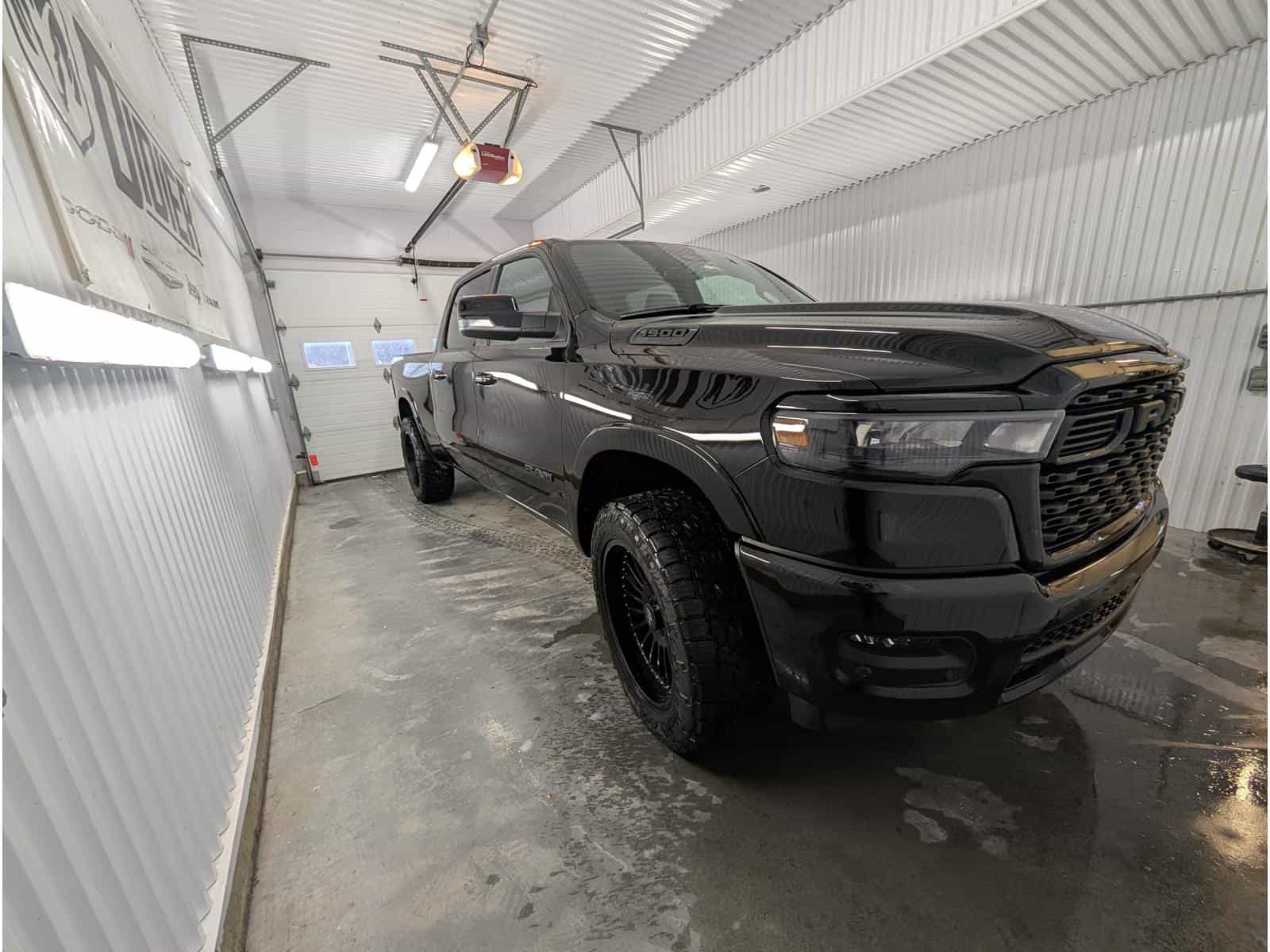 Image 1 RAM 1500 Big Horn 2025