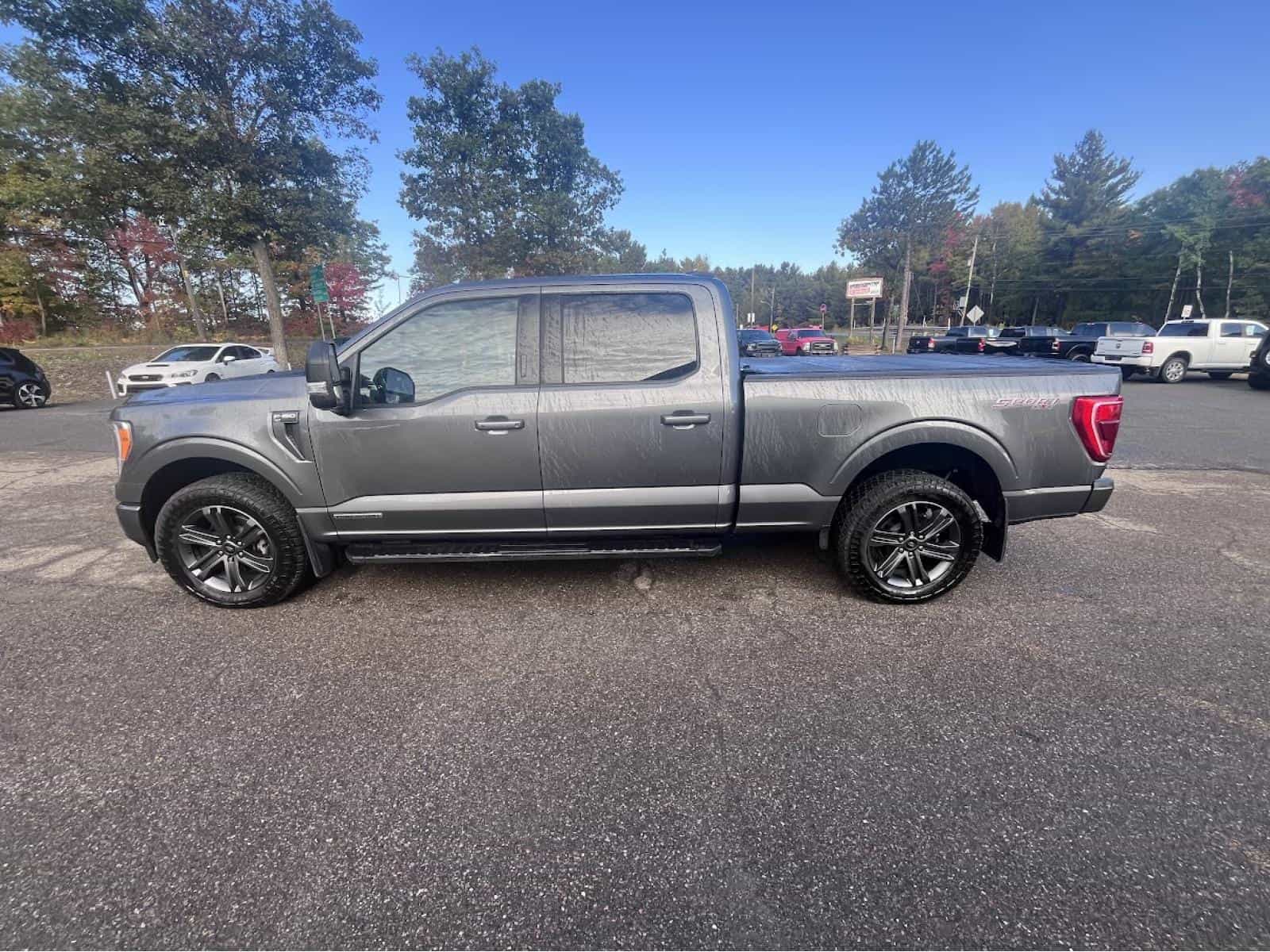 2023 Ford F150 SUPERCREW XLT - Image 12