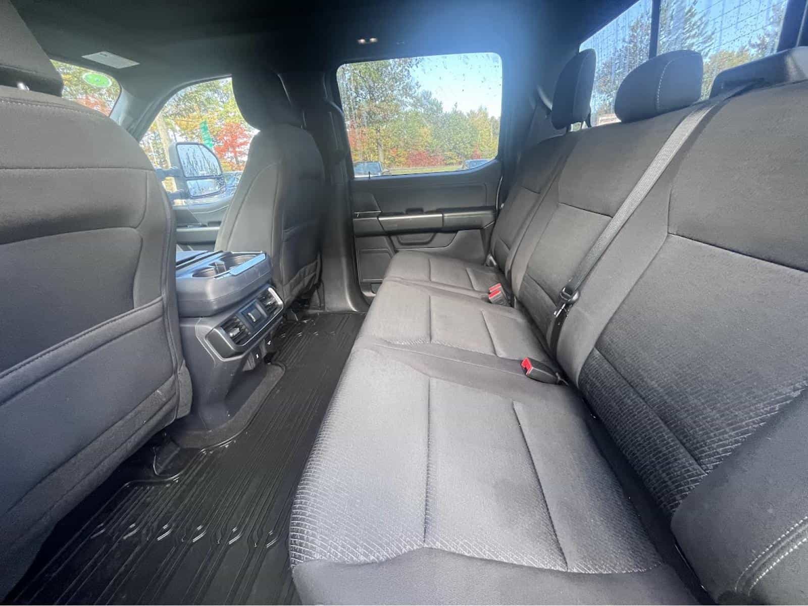 2023 Ford F150 SUPERCREW XLT - Image 17