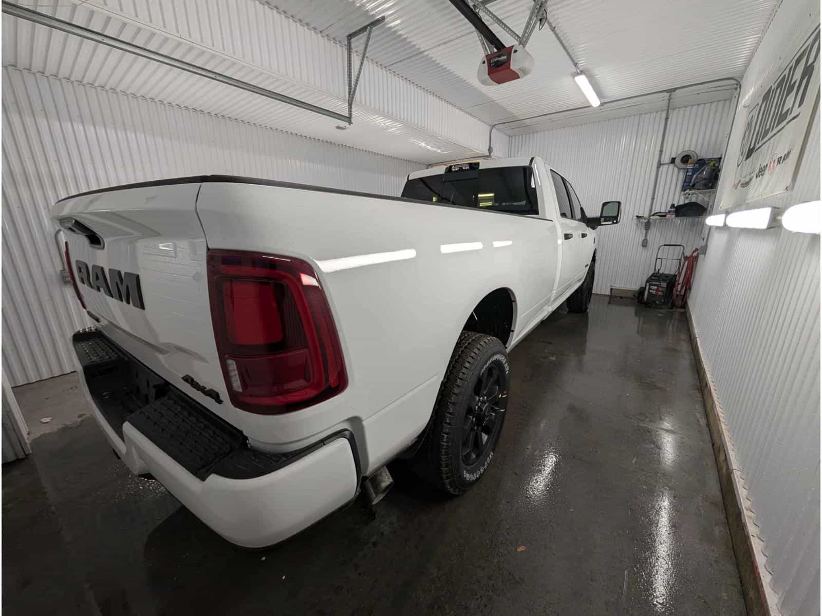 2026 RAM 2500 Big Horn - Image 3