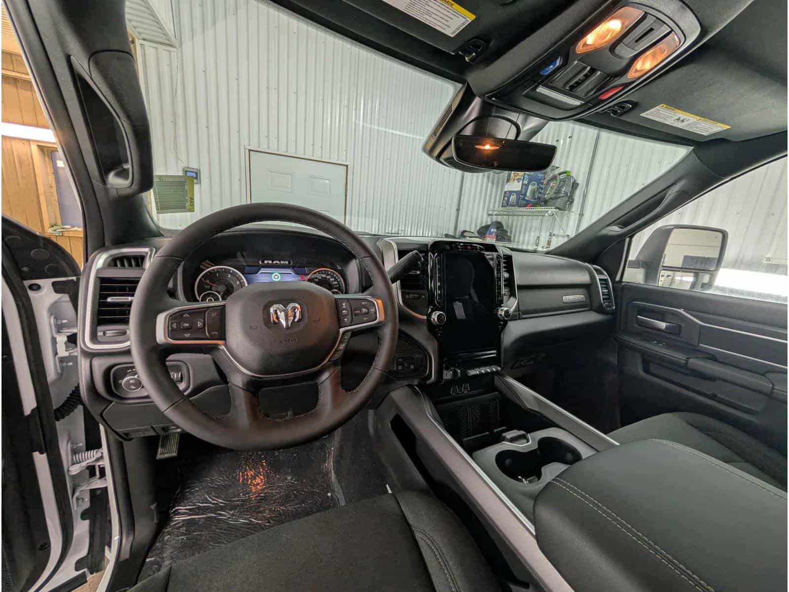 Image 5 RAM 2500 Big Horn 2026