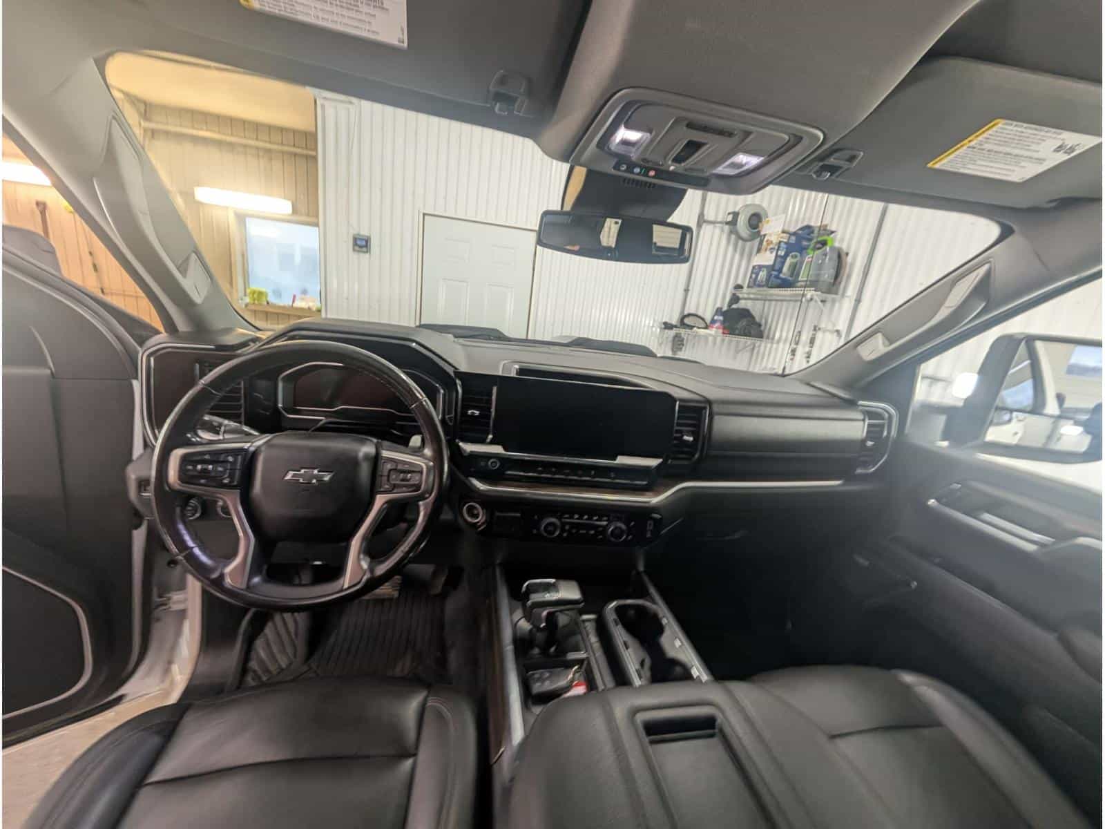 2022 Chevrolet Silverado LT Trail Boss - Image 6