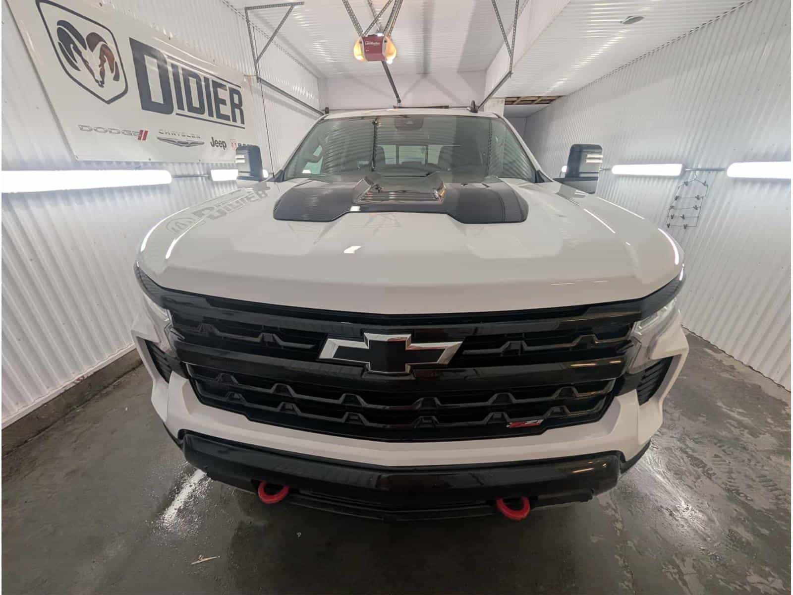 2022 Chevrolet Silverado LT Trail Boss - Image 5