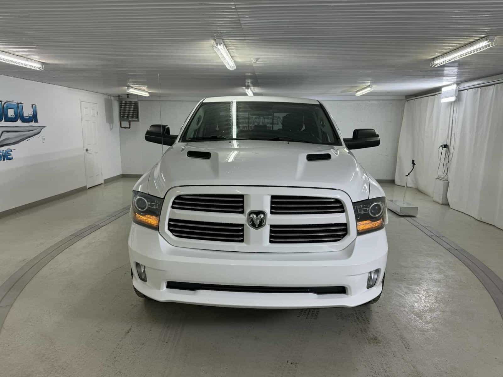 2014 RAM 1500 Sport Sport - Image 8