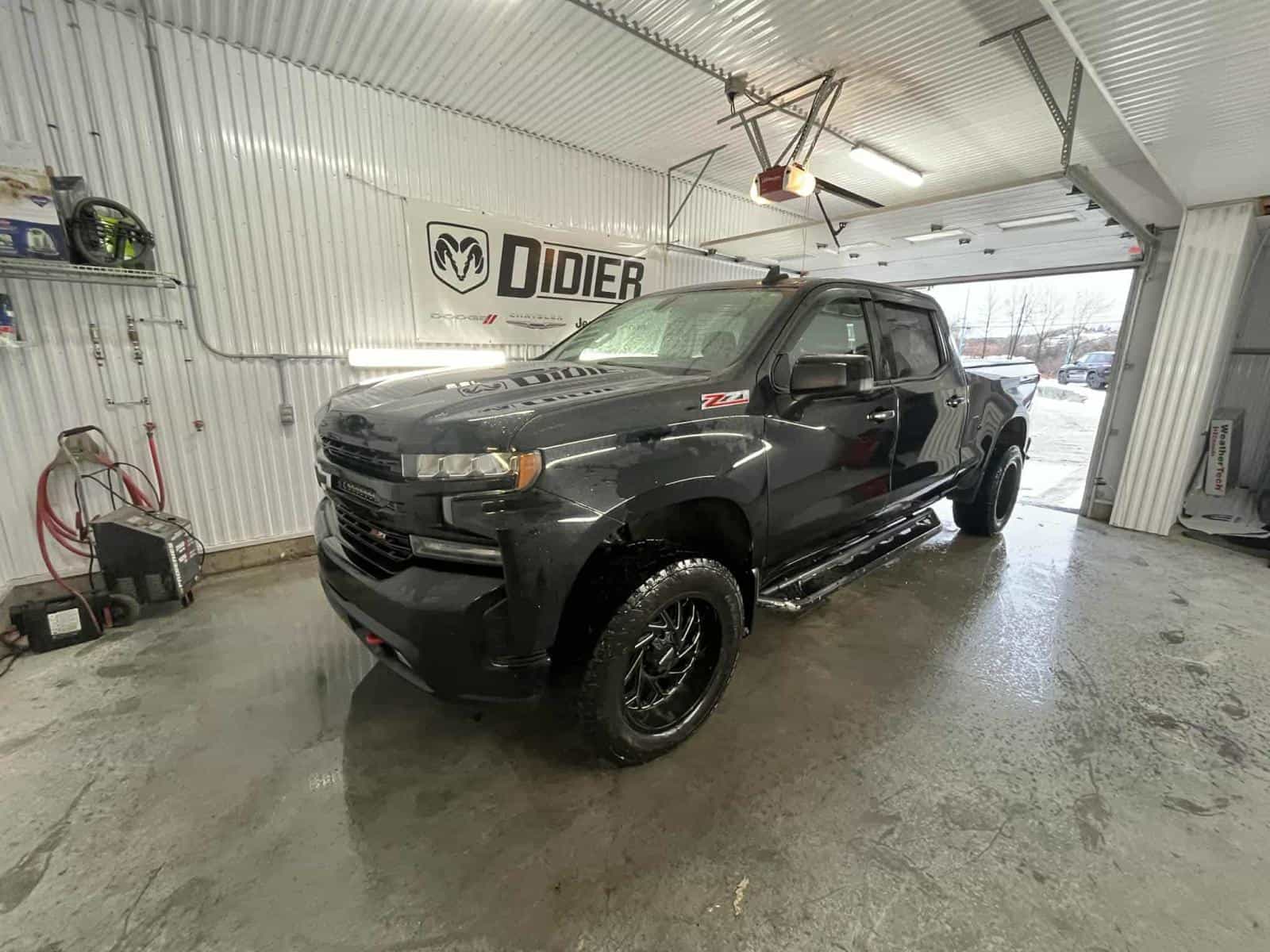 2021 Chevrolet Silverado LT Trail Boss - Image 1