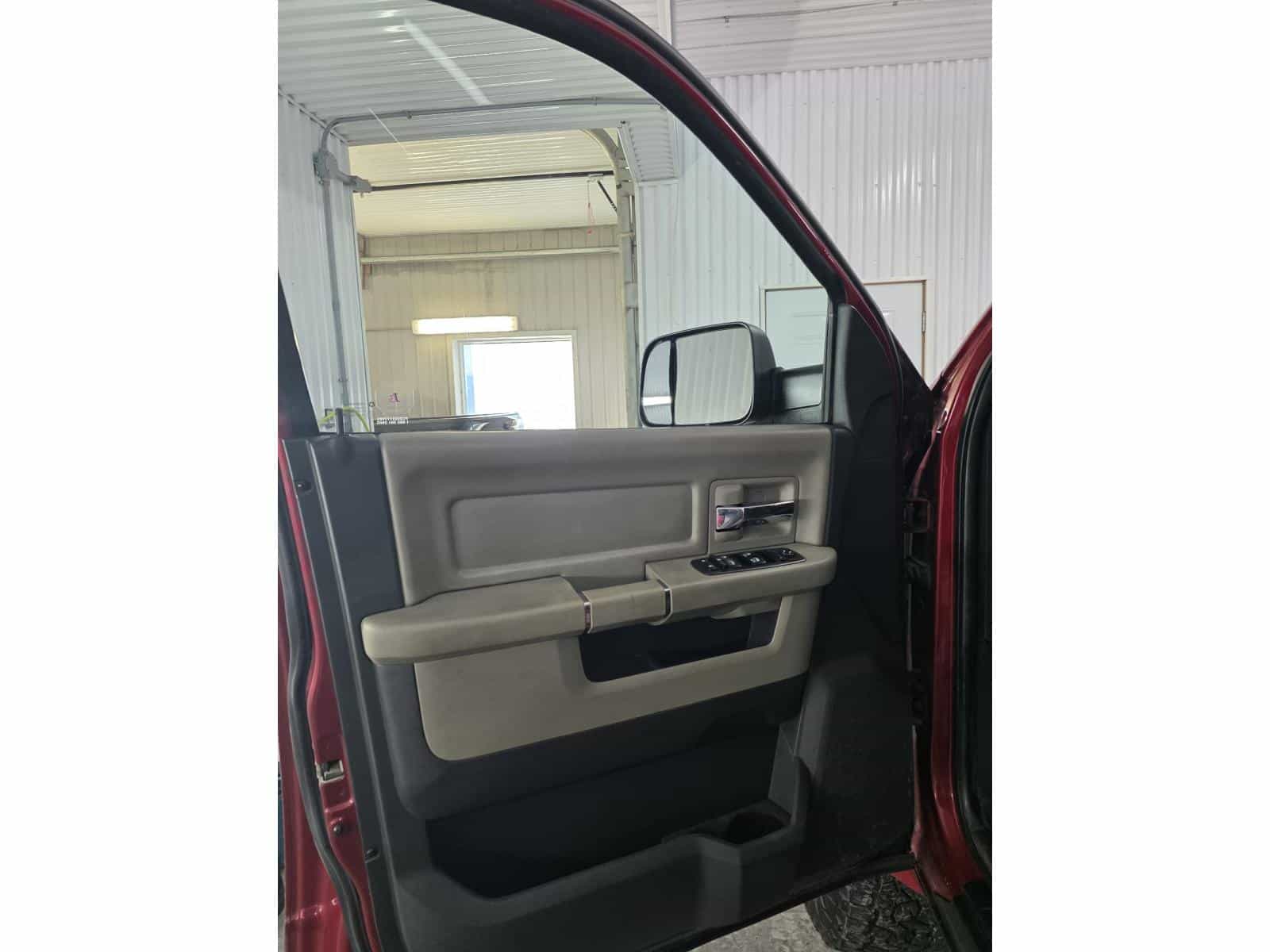 Image 12 Dodge Ram 2500 SLT 2010