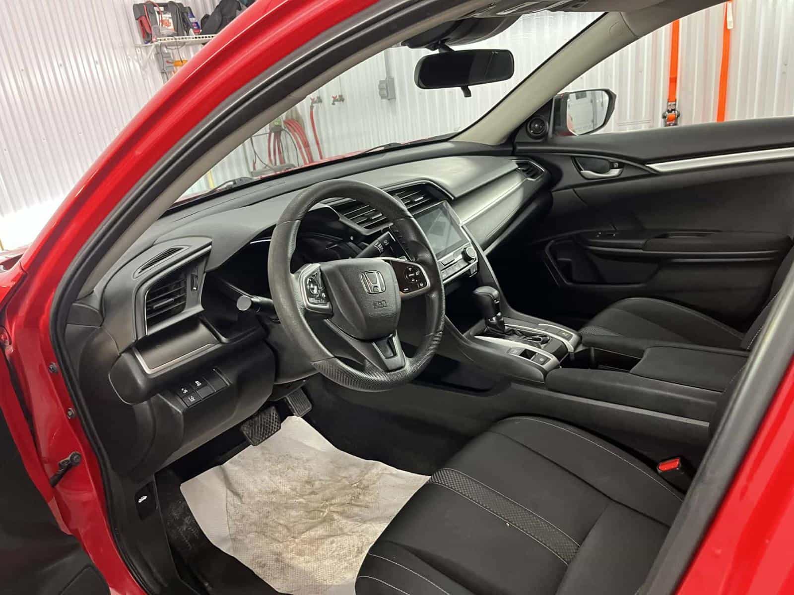 Image 6 Honda Civic LX 2019