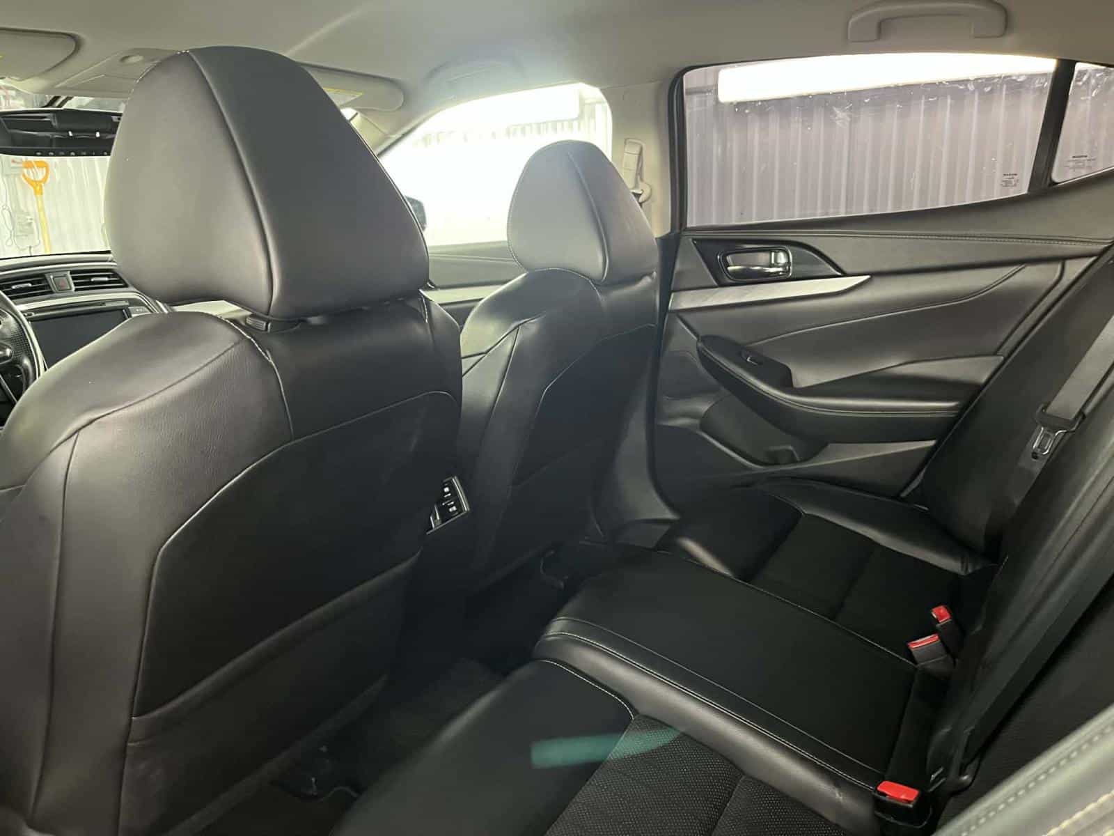 Image 11 Nissan Maxima Platinum 2017