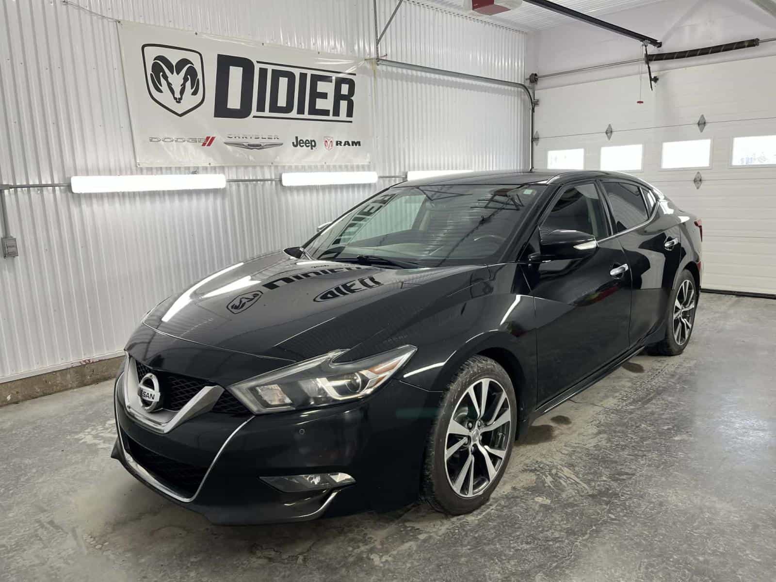 Image 1 Nissan Maxima Platinum 2017