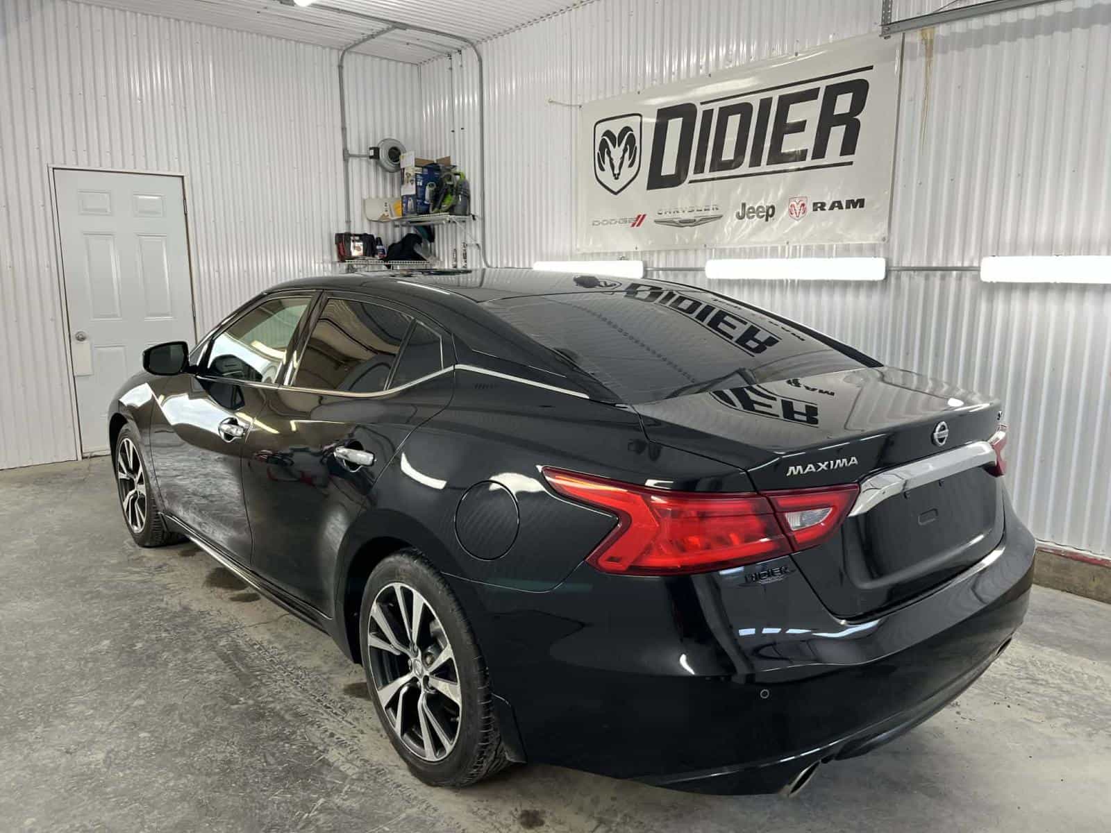 Image 5 Nissan Maxima Platinum 2017