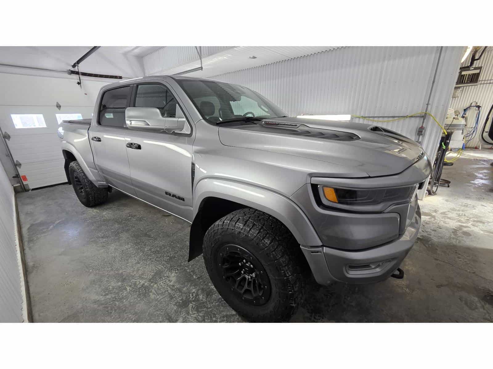 2025 RAM 1500 RHO - Image 2