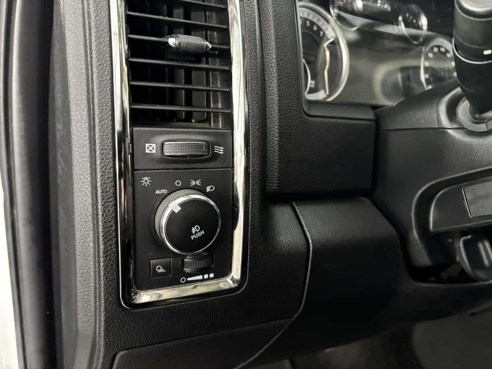 Image 12 RAM 1500 Sport 2017