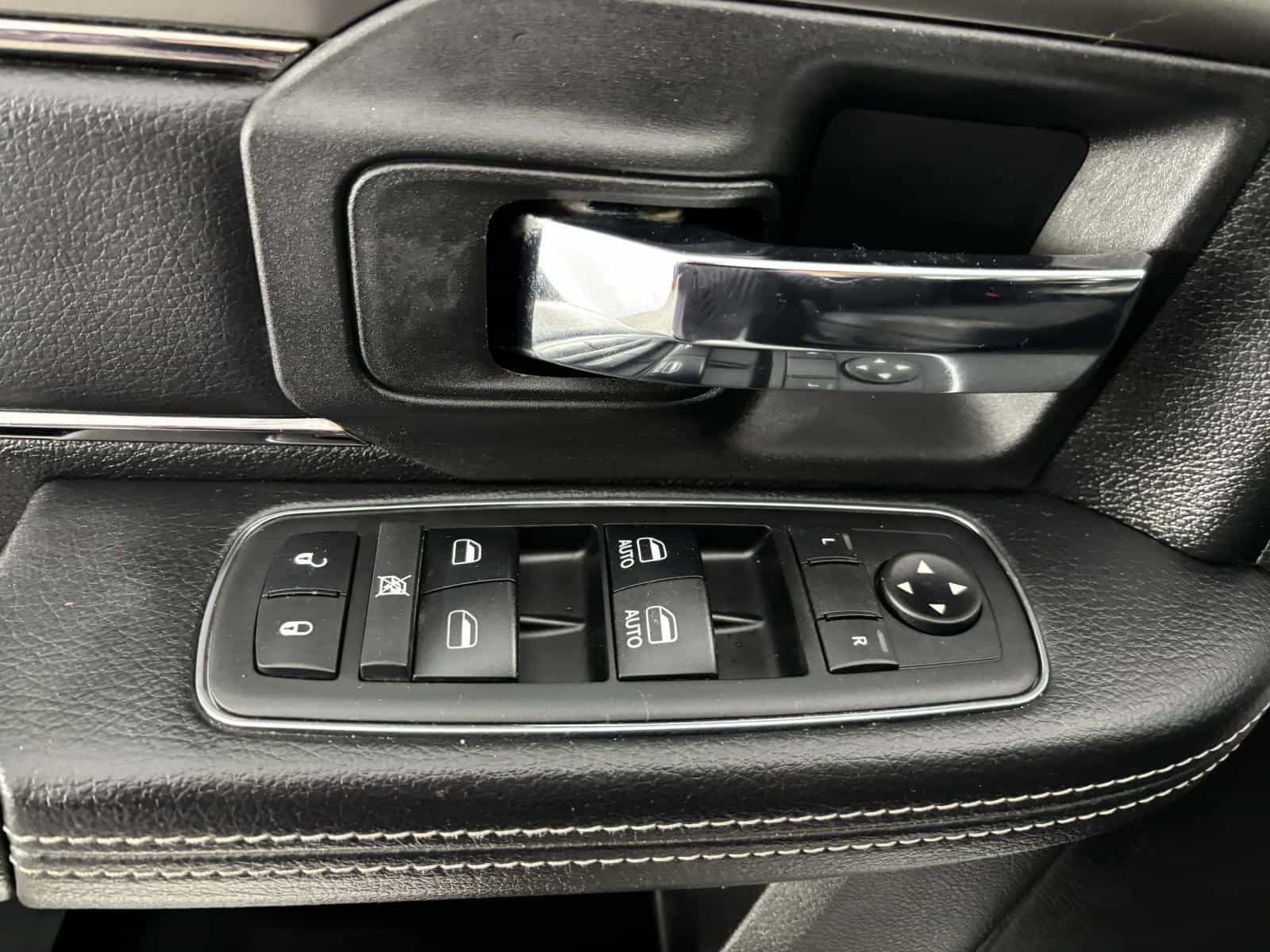 Image 13 RAM 1500 Sport 2017