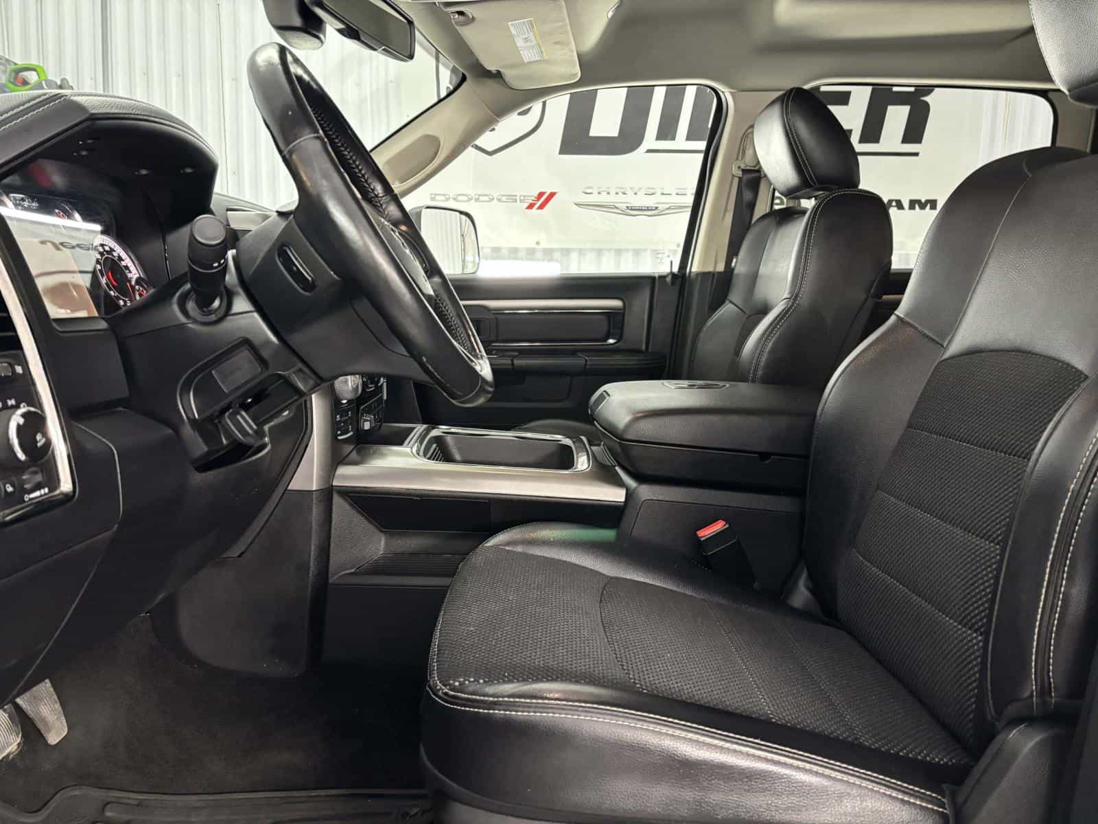 Image 5 RAM 1500 Sport 2017