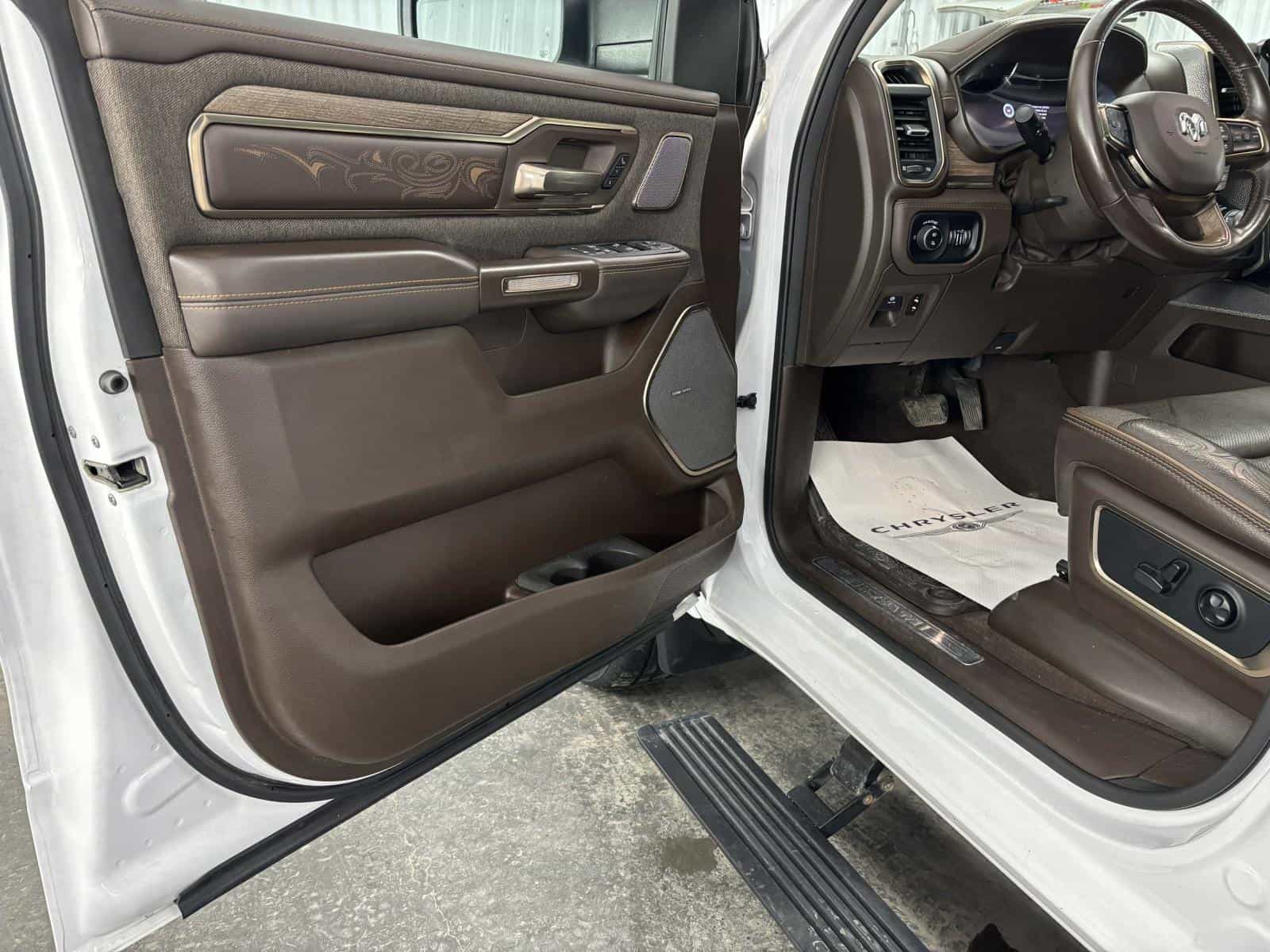 Image 5 RAM 1500 Limited Longhorn 2025