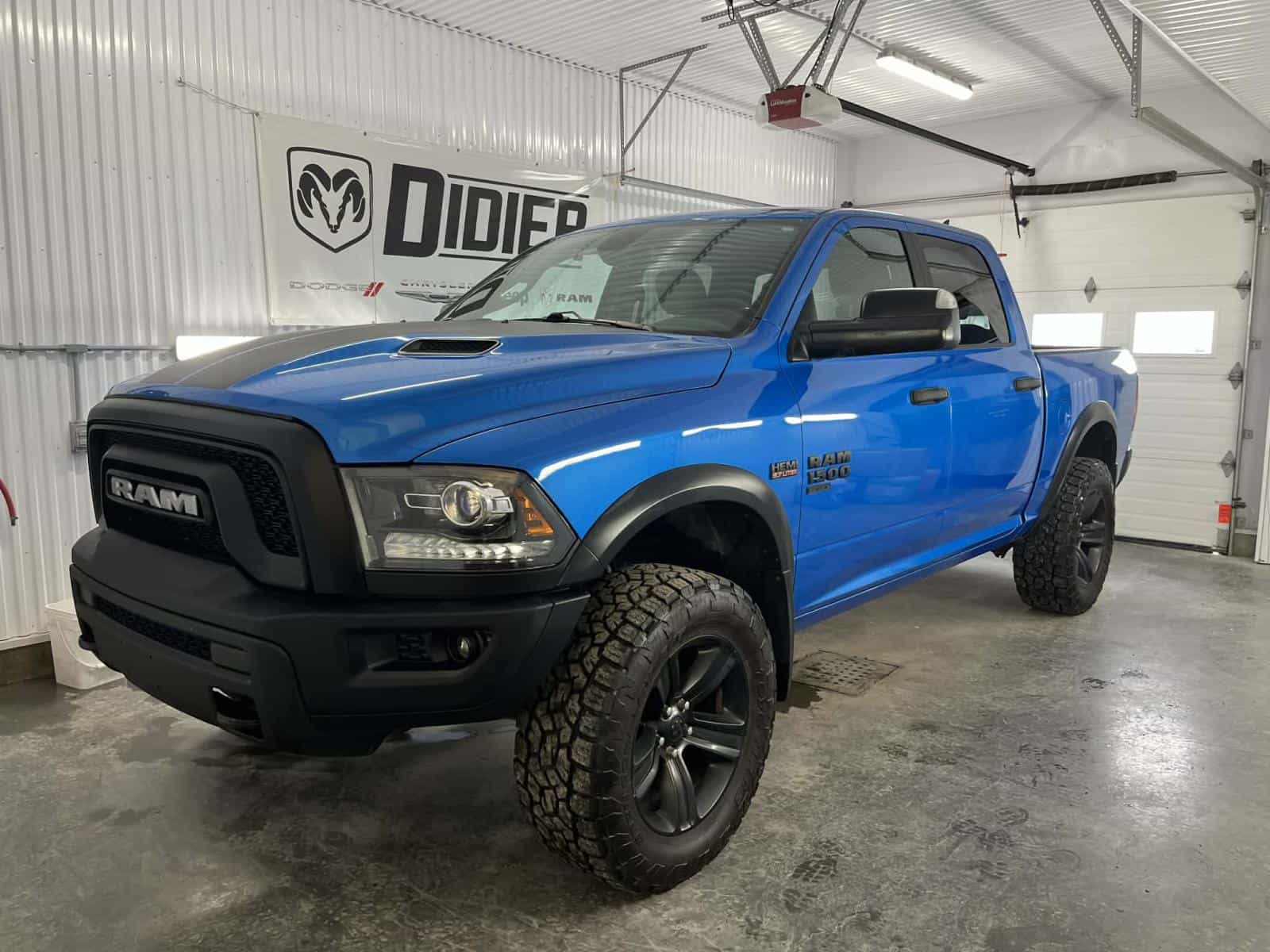 Image 1 RAM 1500 Classic Warlock 2021