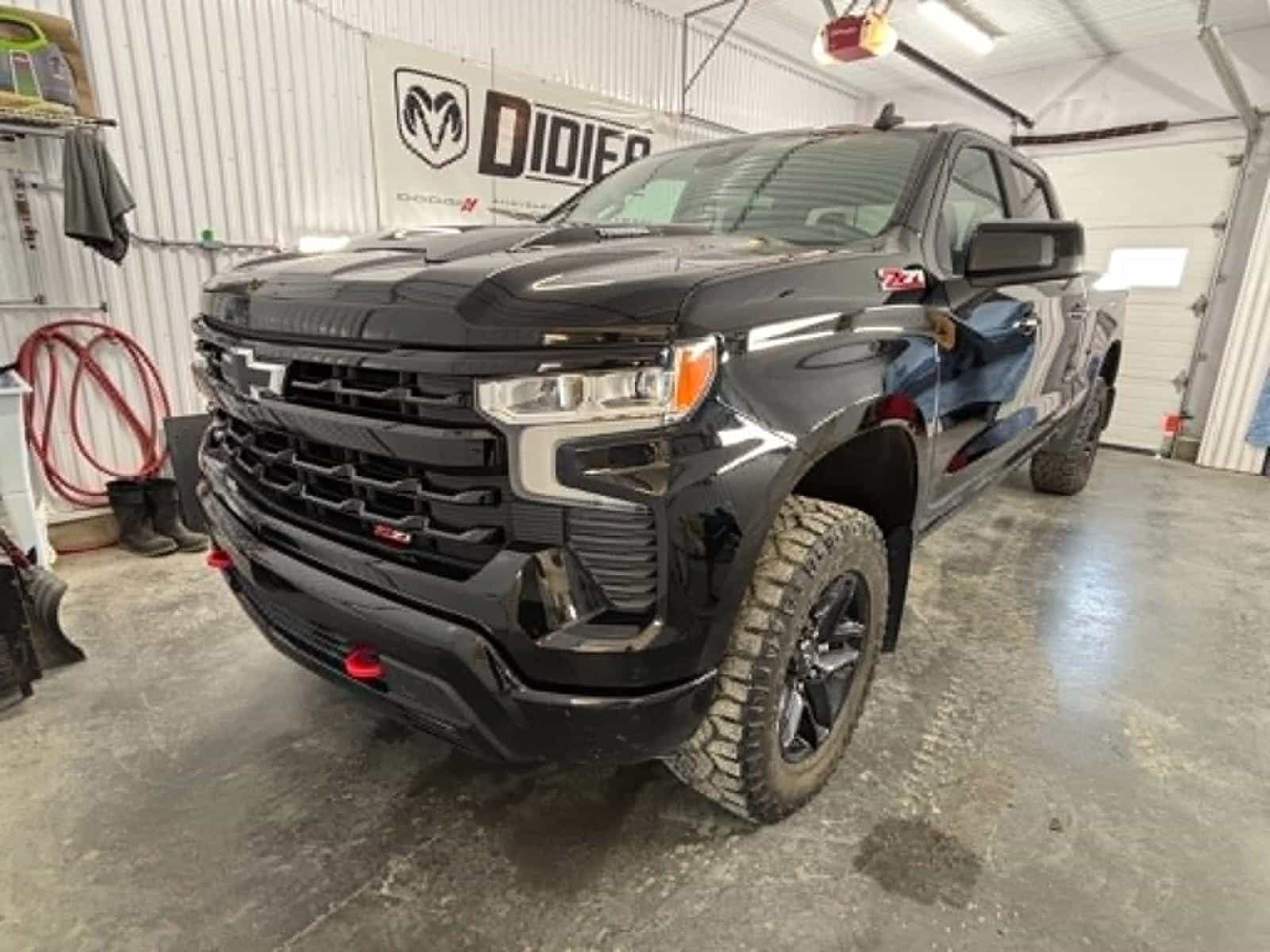 2024 Chevrolet Silverado LT Trail Boss - Image 1