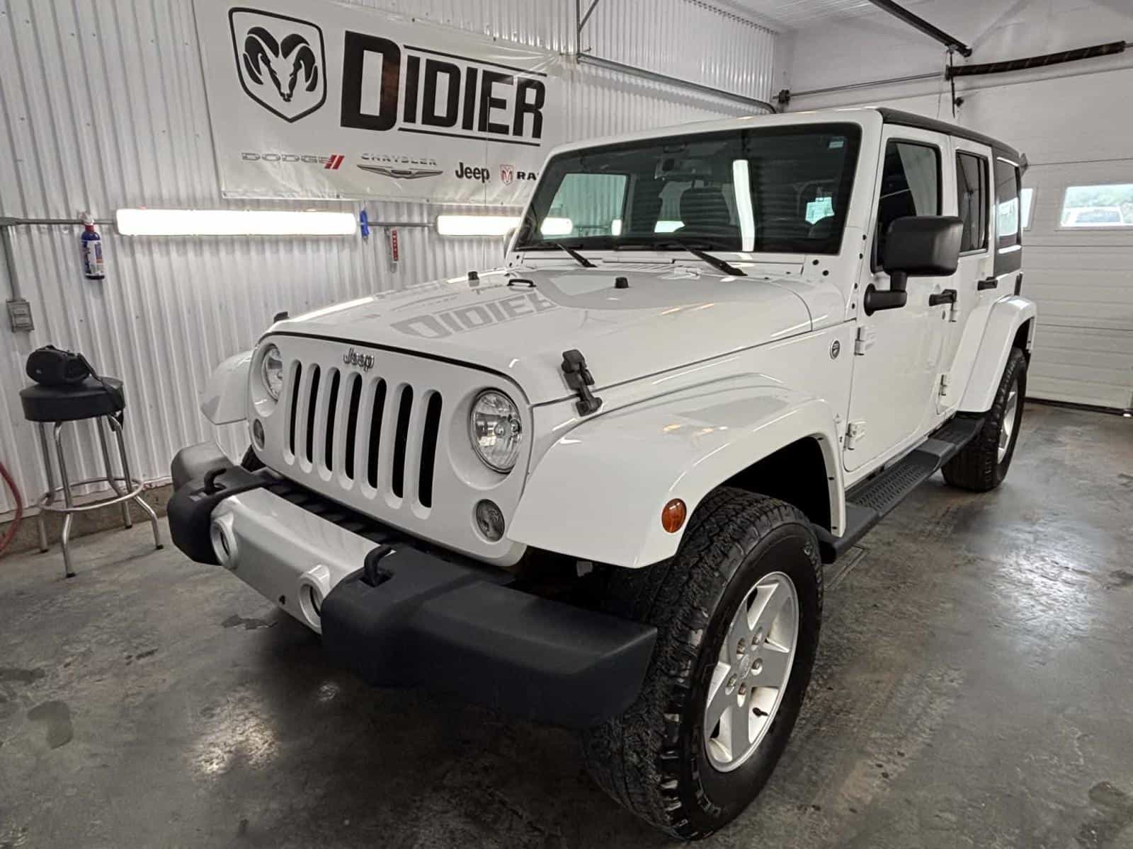 2014 Jeep Wrangler Unlimited Sahara - Image 1
