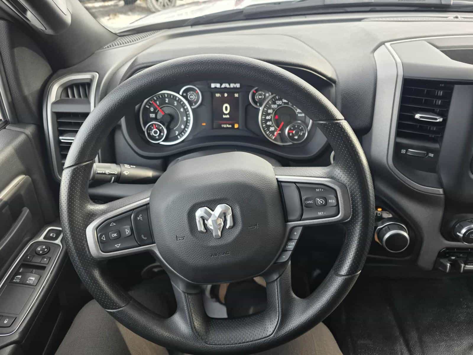 Image 15 RAM Chassis Cab 3500 Chassis Cab Tradesman 2024