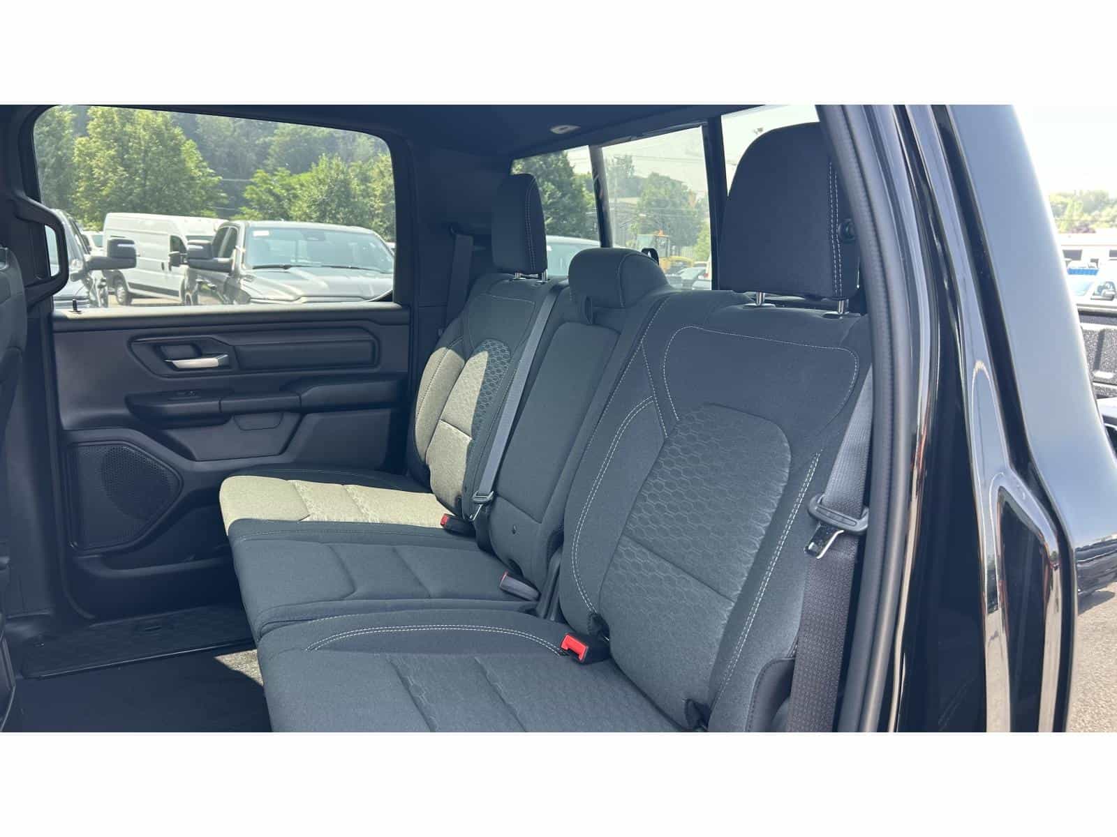 2025 RAM 1500 Warlock - Image 9