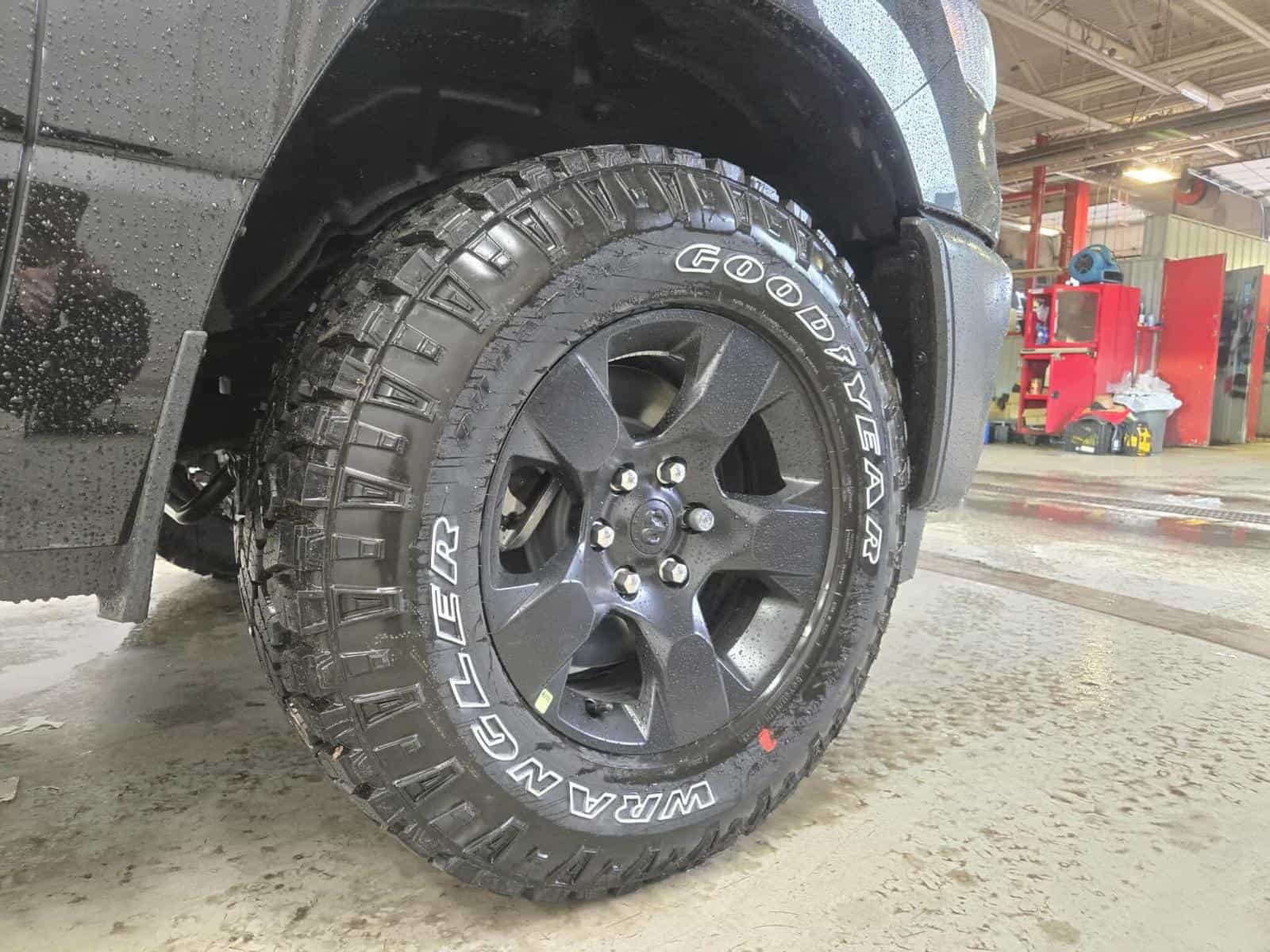 Image 9 RAM 1500 Warlock 2025