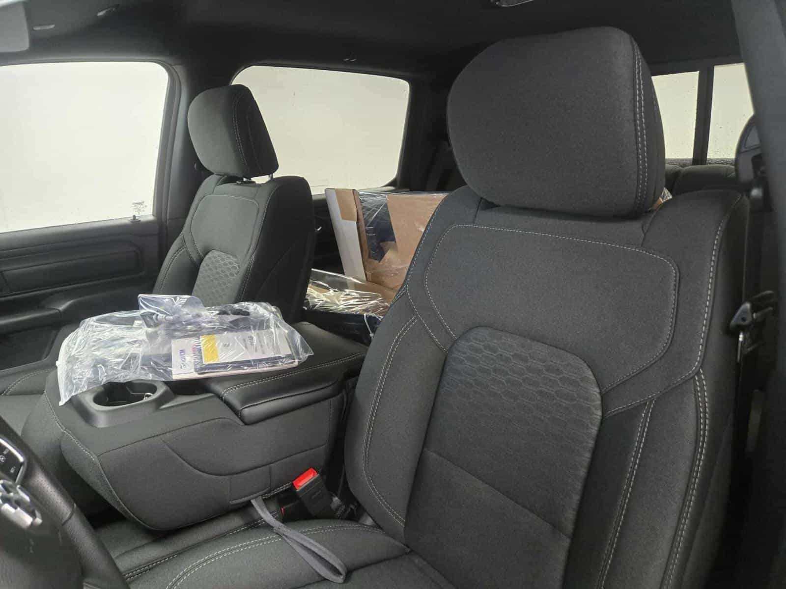 Image 12 RAM 1500 Warlock 2025