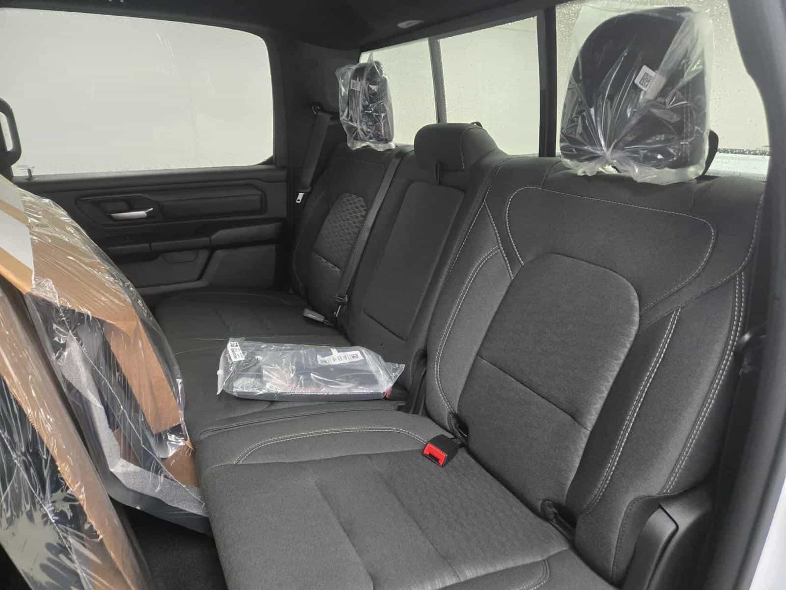 2025 RAM 1500 Warlock - Image 12