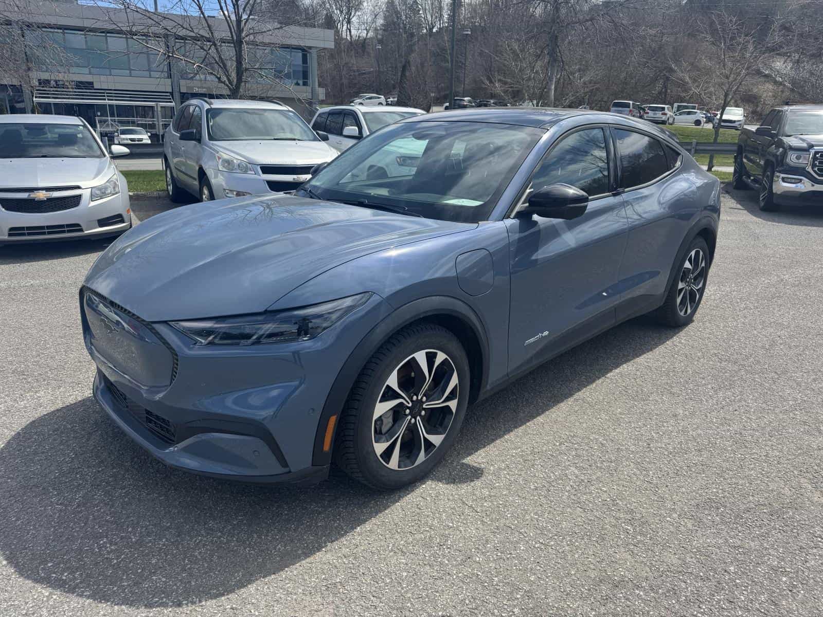 2024 Ford MUSTANG MACH-E SELECT Select - Image 1