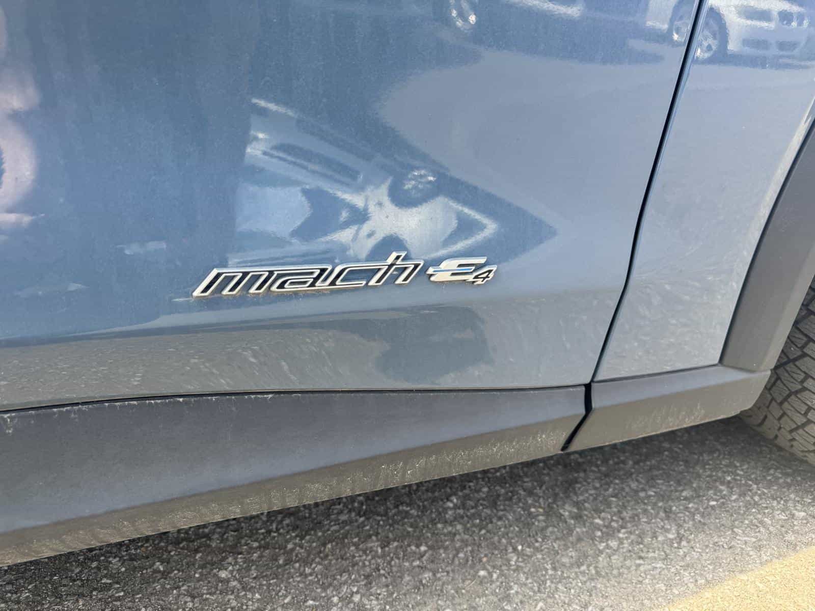 2024 Ford MUSTANG MACH-E SELECT Select - Image 4