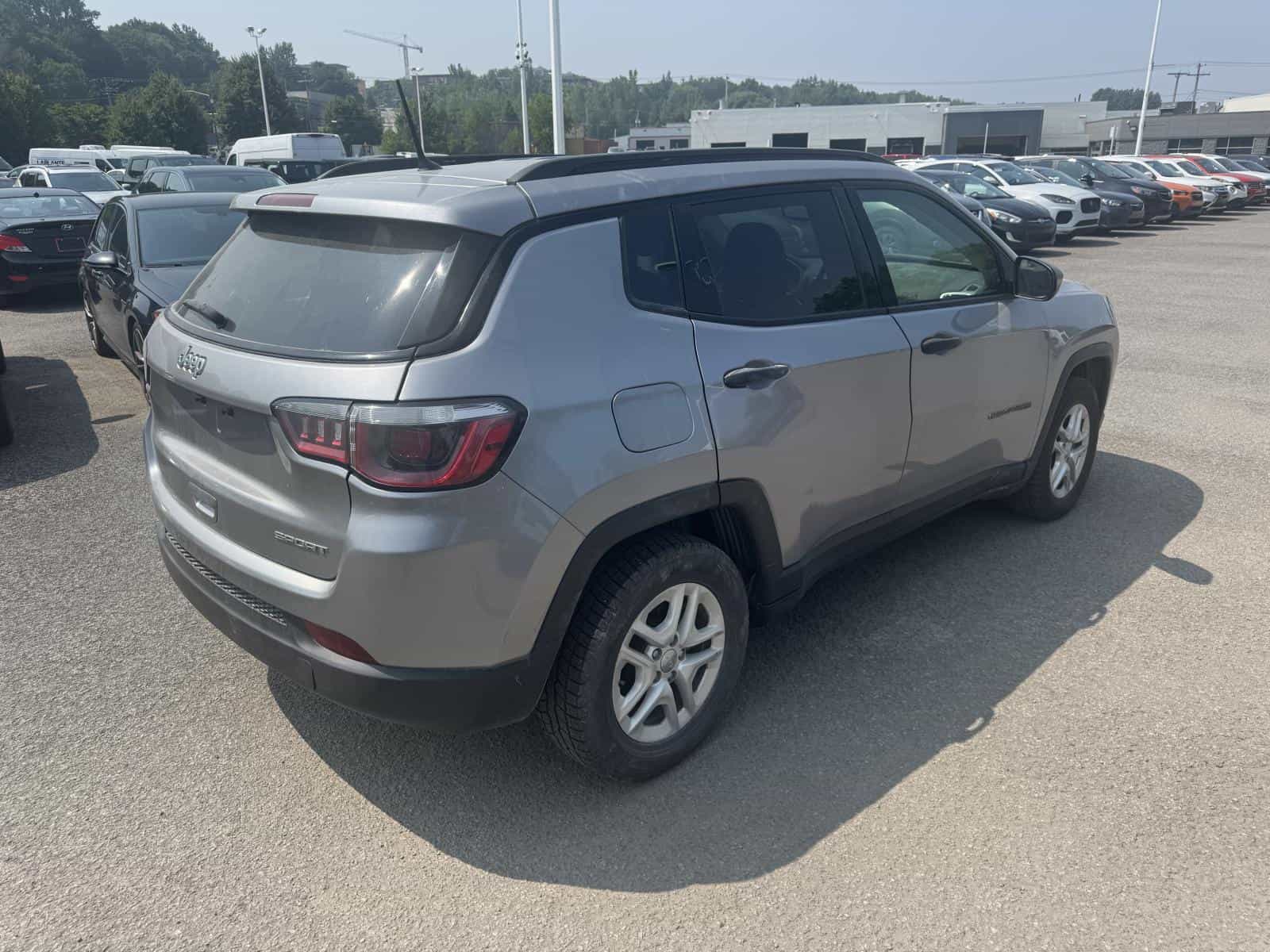 2018 Jeep Compass Sport Sport - Image 4