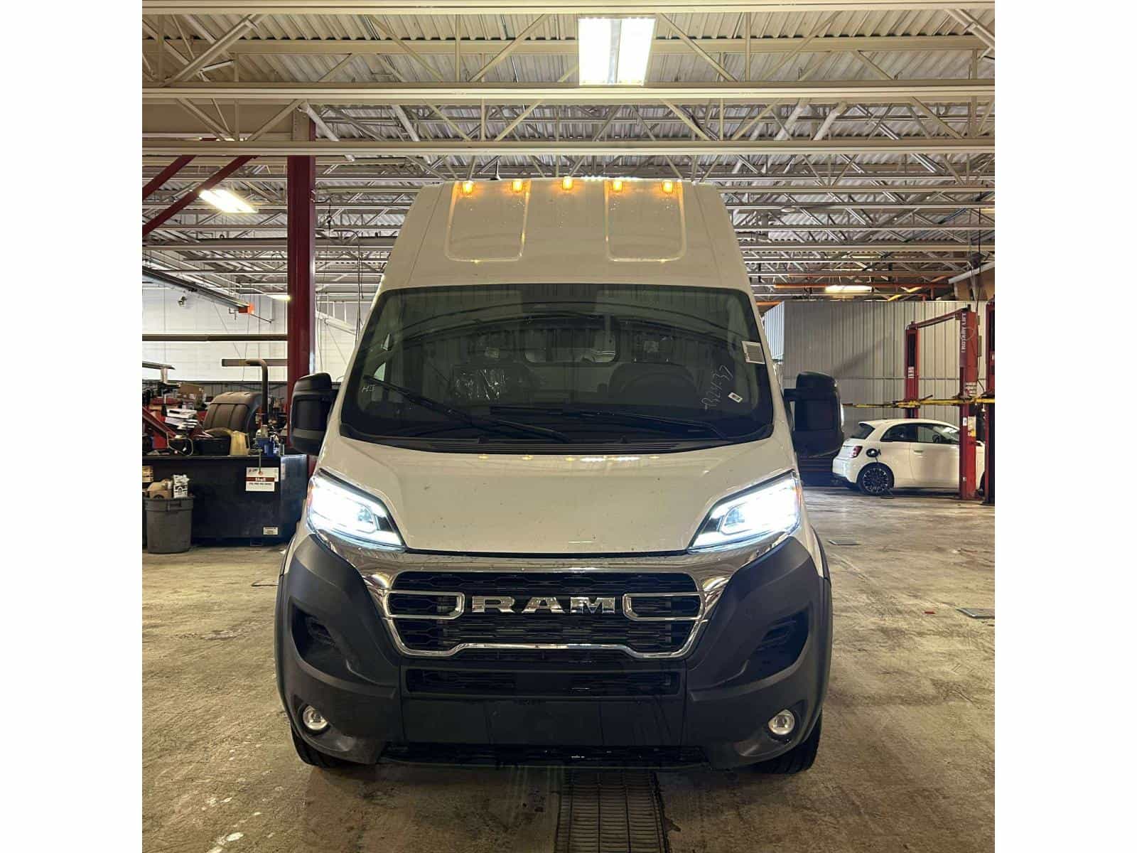 Image 2 RAM ProMaster ProMaster 3500 2025