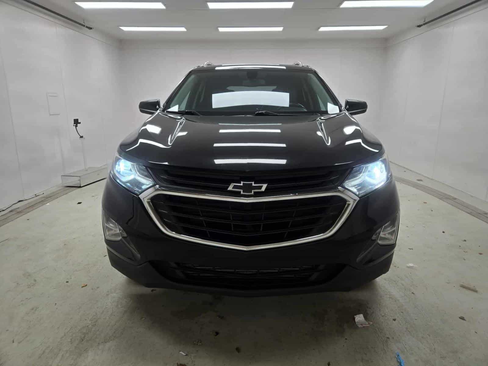 2019 Chevrolet EQUINOX LT LT - Image 2