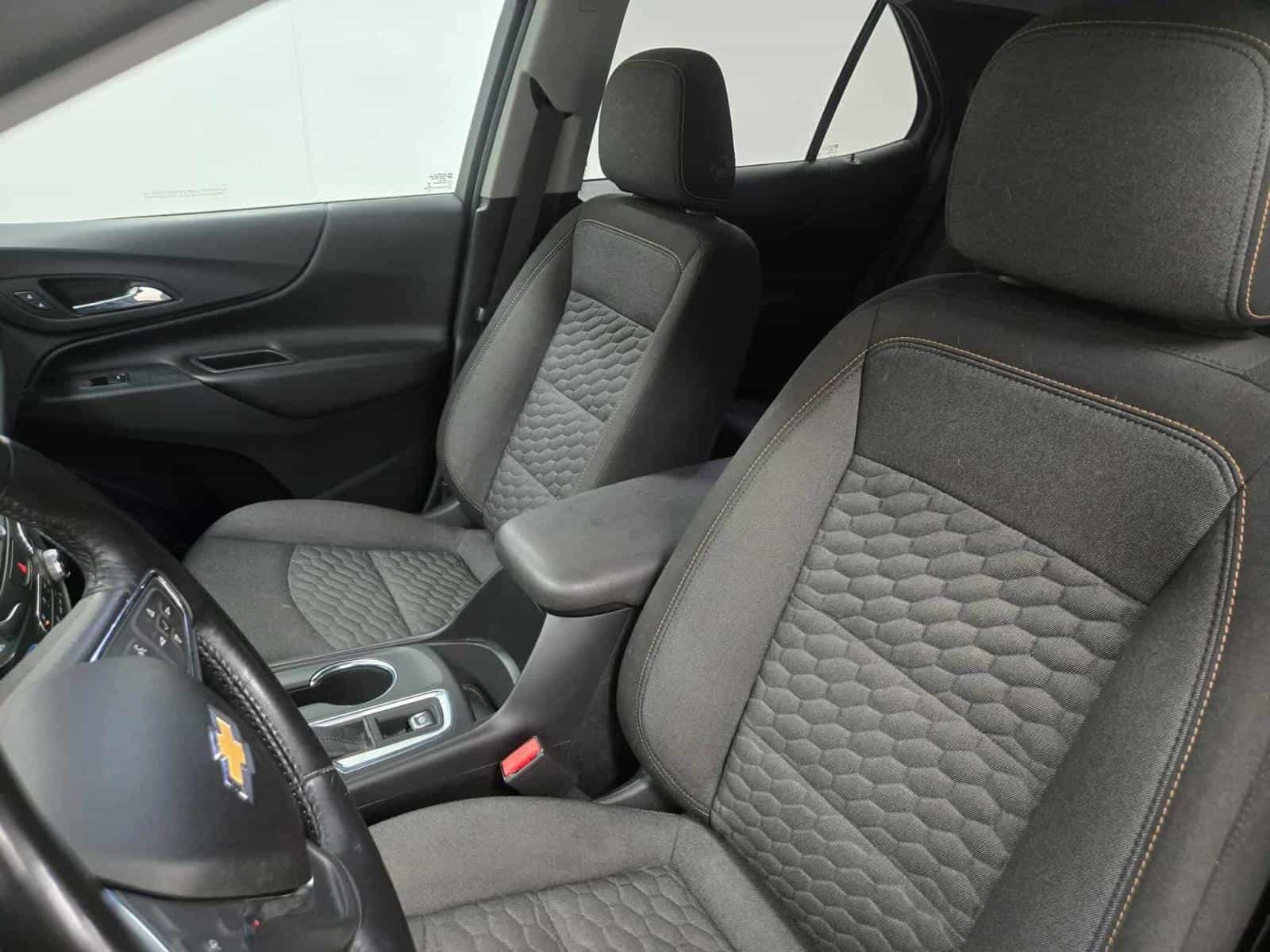 2019 Chevrolet EQUINOX LT LT - Image 9