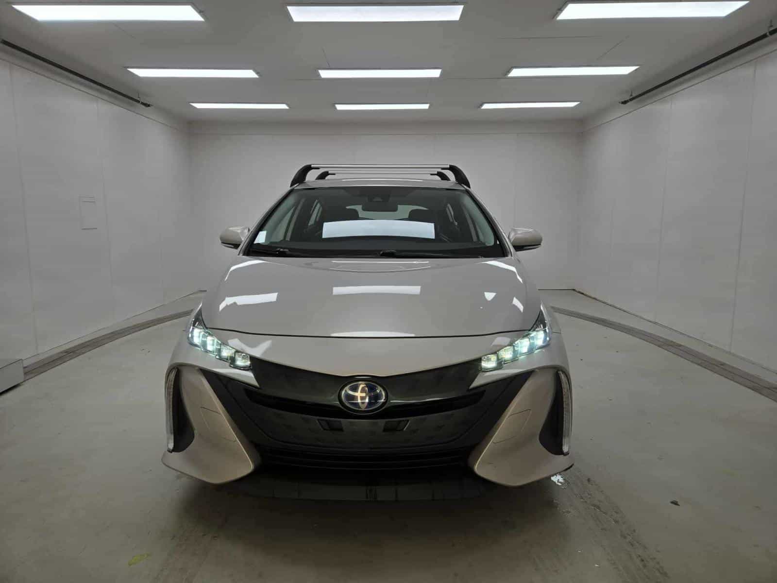 Image 4 Toyota Prius Prime Le/Xle/Limite Upgrade 2021