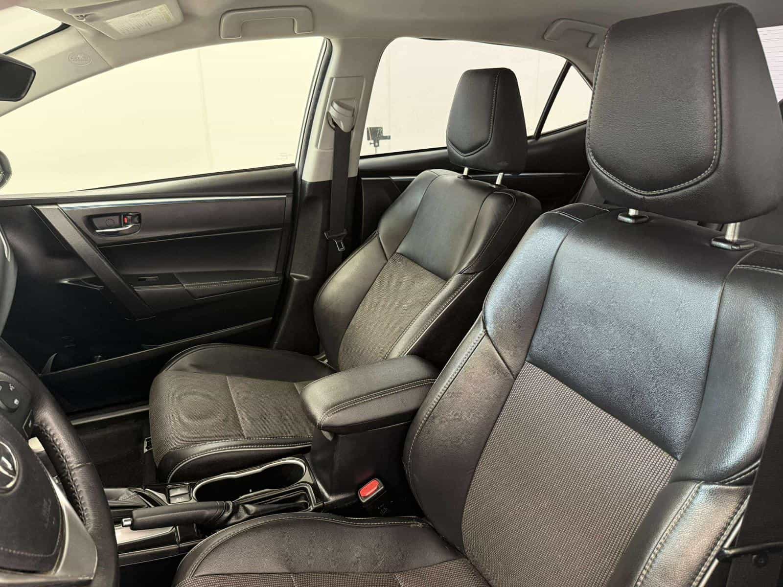 2016 Toyota COROLLA L/LE/S SERIES S - Image 11