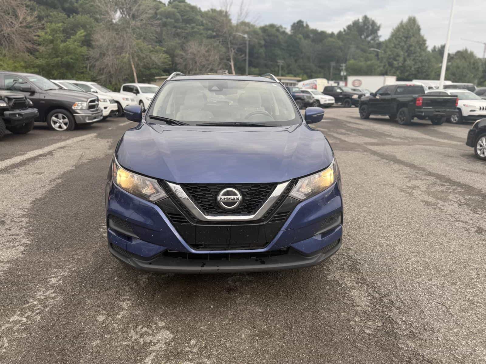 2022 Nissan Qashqai SV - Image 2