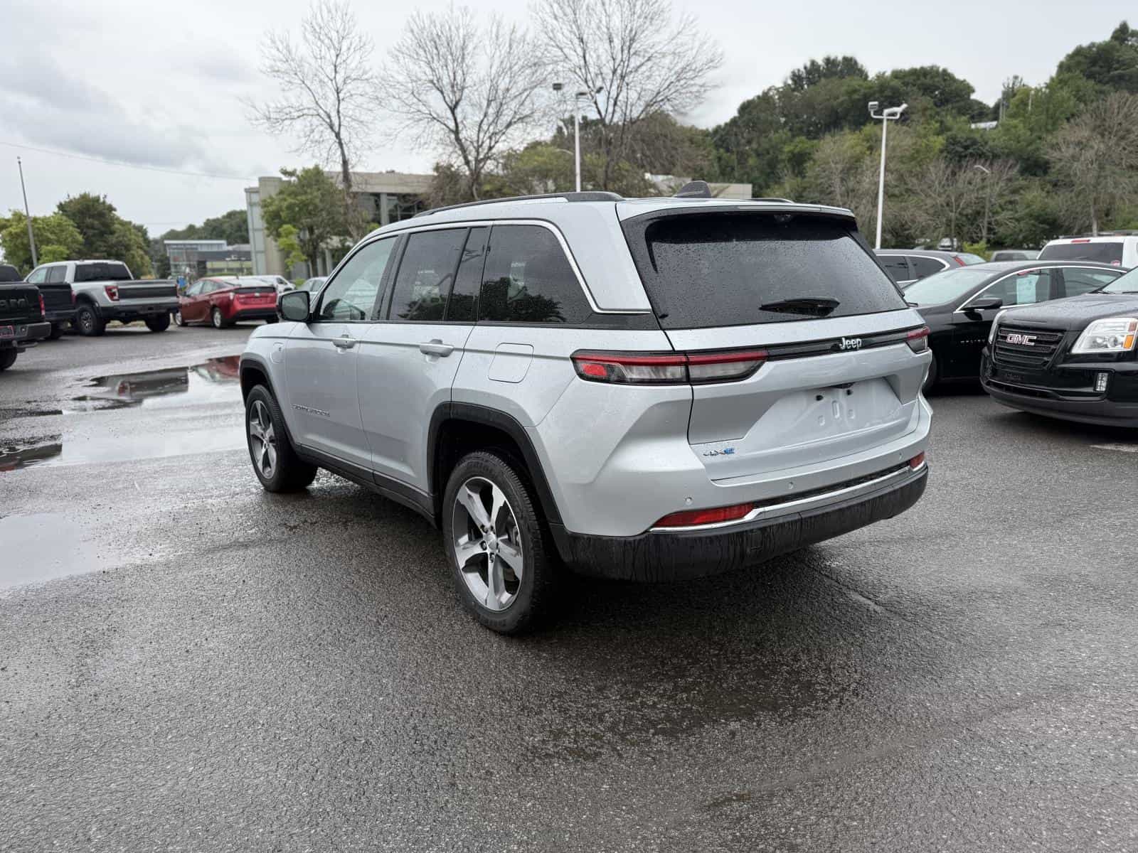 2023 Jeep Grand Cherokee Limited 4Xe Base 4XE - Image 6