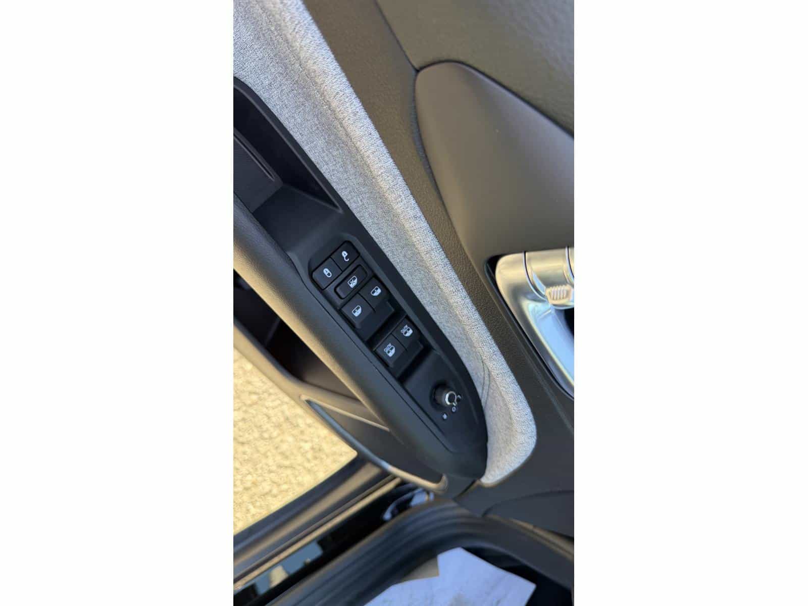 Image 11 Jeep Compass North 2026