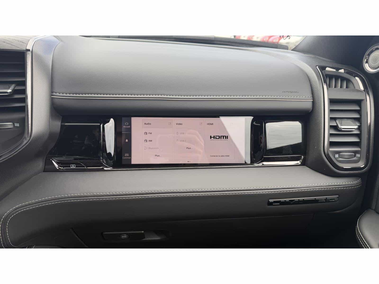 Image 9 RAM 2500 Limited 2026