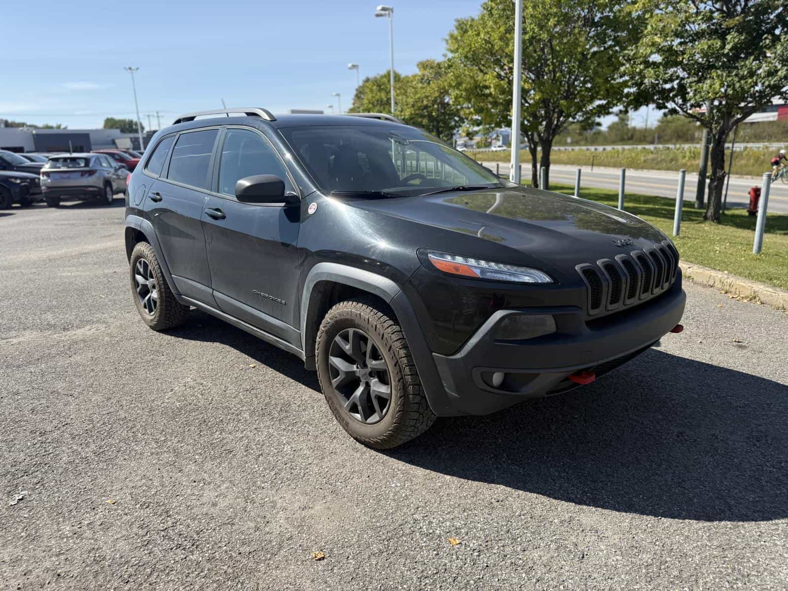 2015 Jeep CHEROKEE TRAILHAWK Trailhawk - Image 3