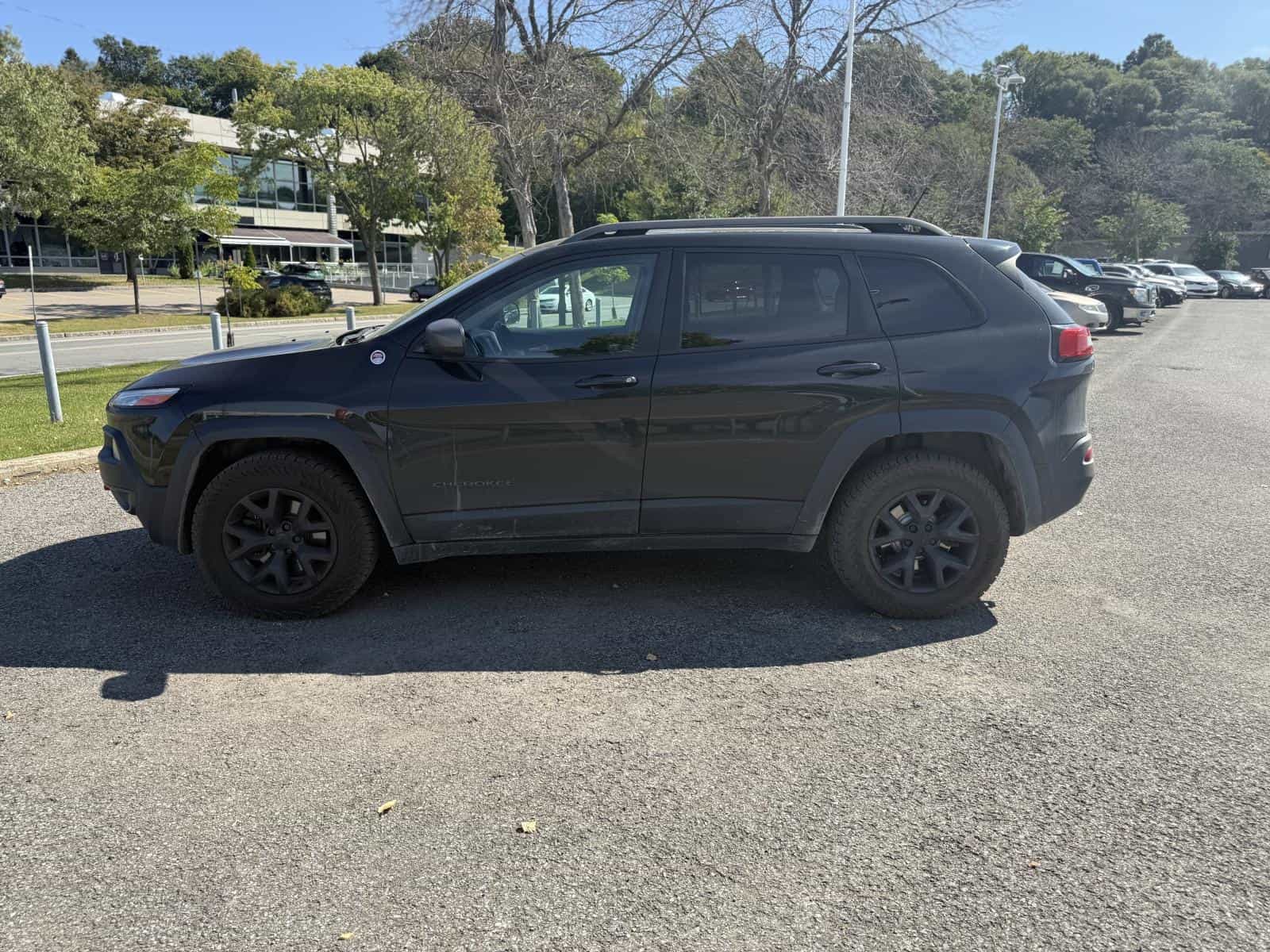 2015 Jeep CHEROKEE TRAILHAWK Trailhawk - Image 7