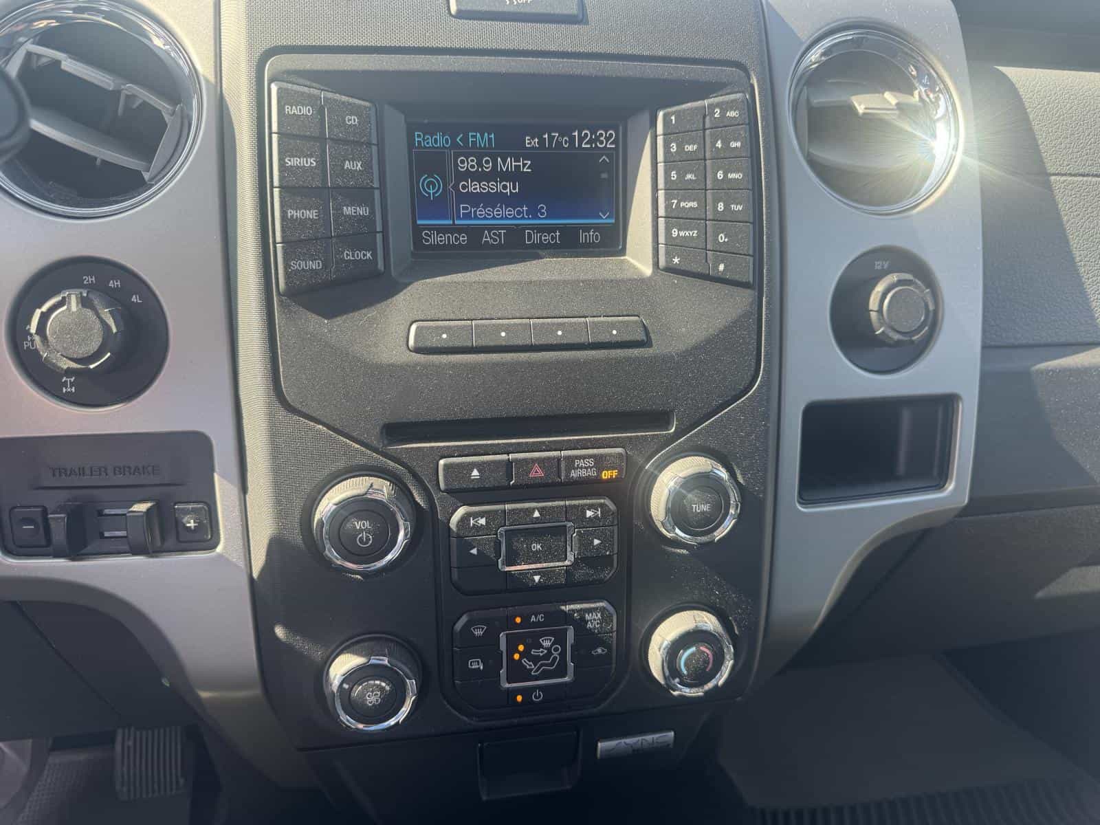 Image 8 Ford F150 SUPERCREW XLT 2013