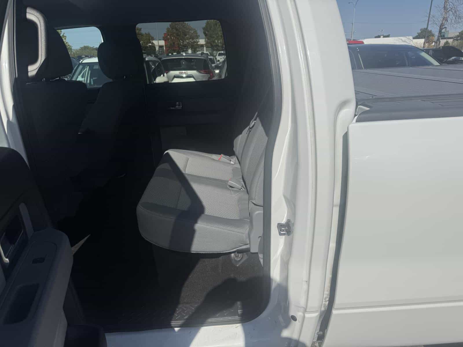 Image 5 Ford F150 SUPERCREW XLT 2013